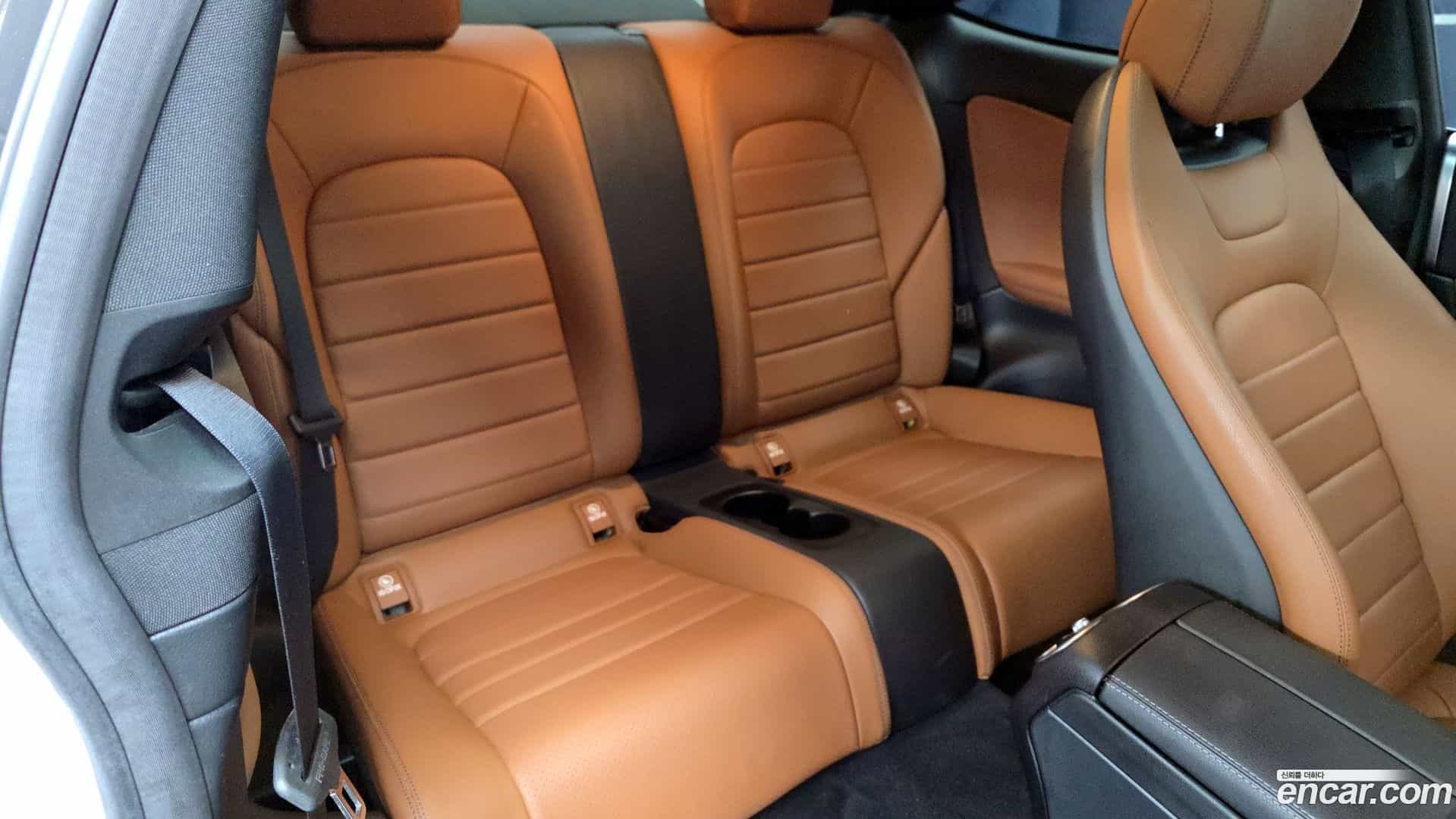 C-Class Mercedes-Benz 2020.4-OPTION-017
