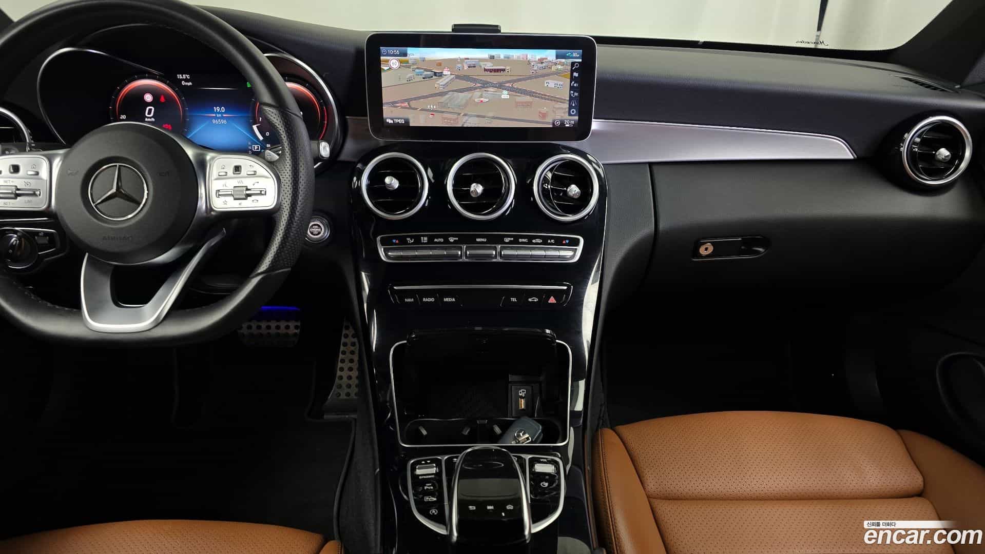 C-Class Mercedes-Benz 2020.4-OPTION-018