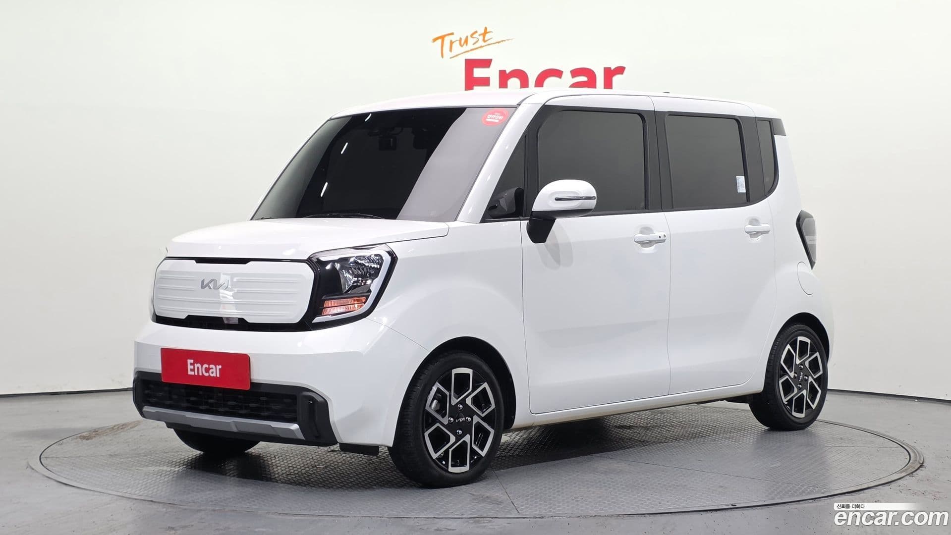 Main__Slider__Photo:RAY Kia 2023.5-0