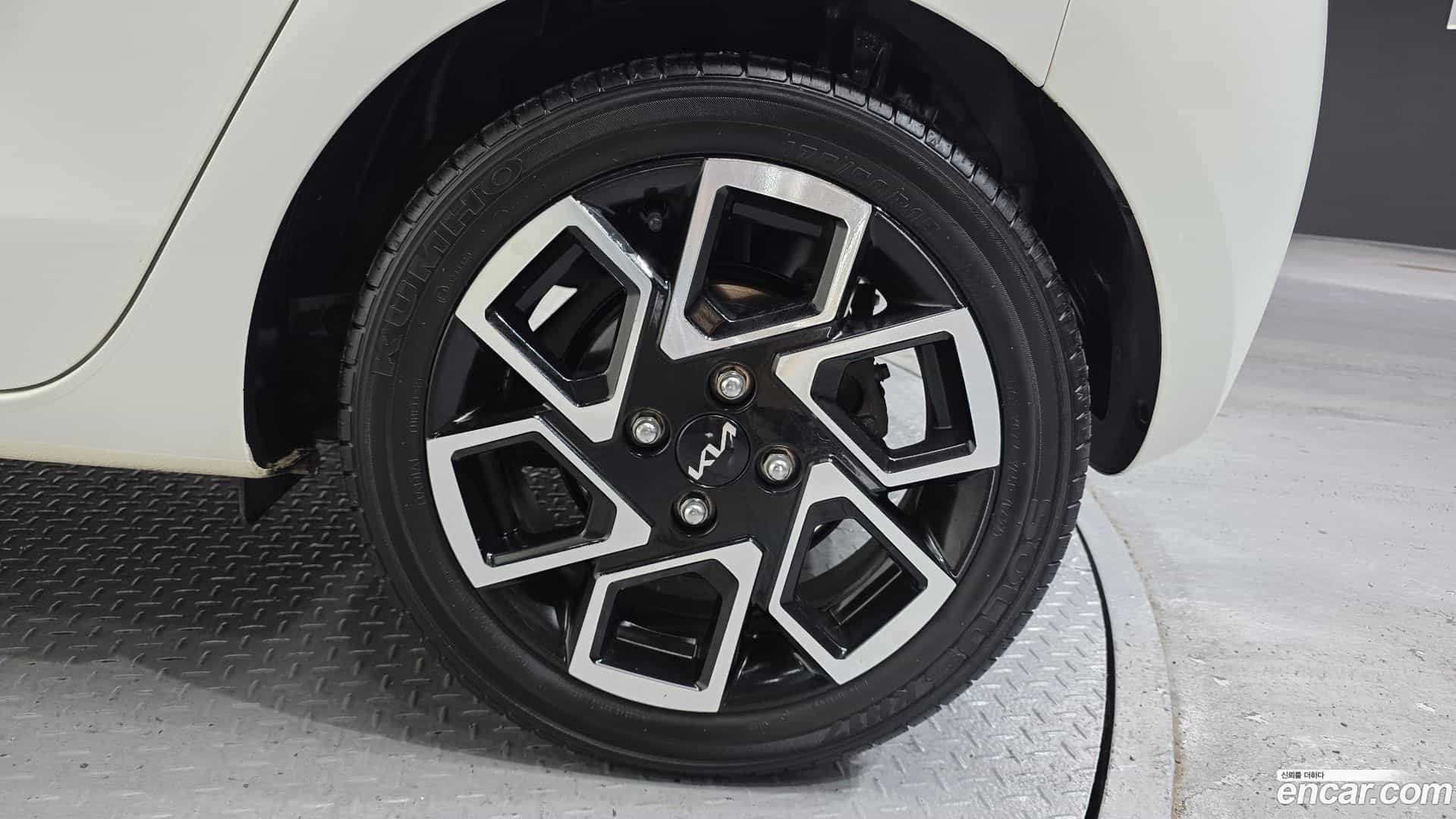 RAY Kia 2023.5-OUTER-005