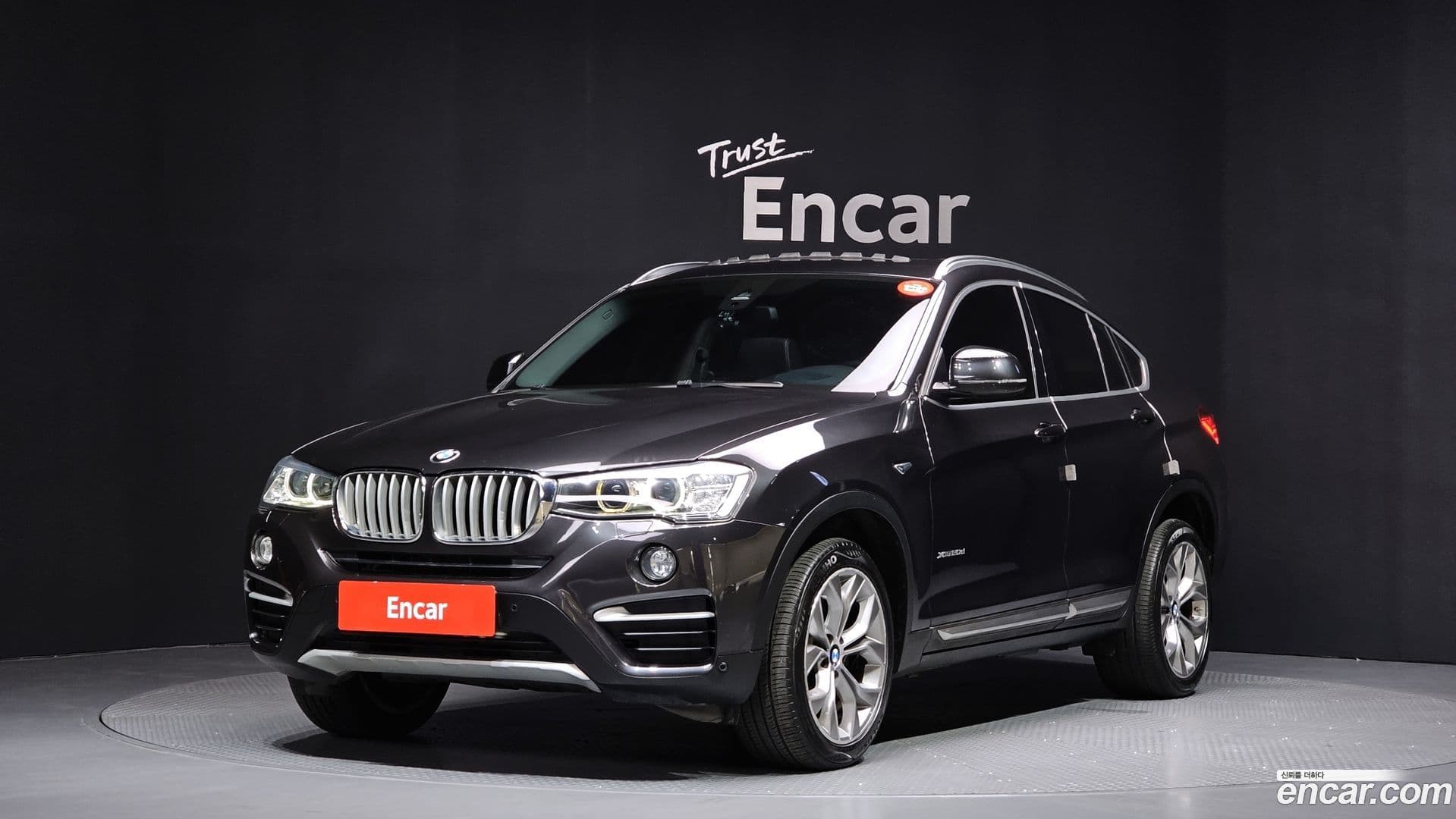Main__Slider__Photo:X4 BMW 2015.10-0