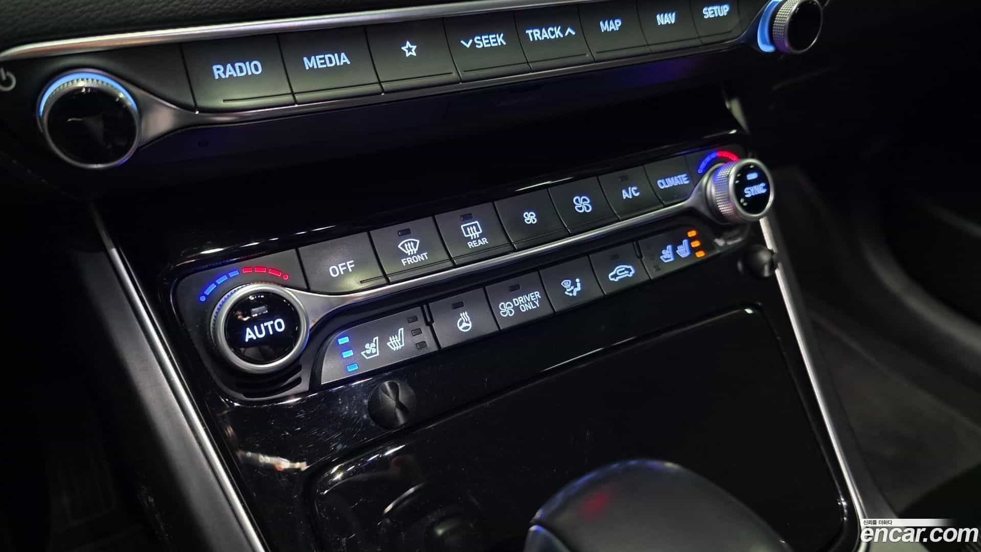 Grandeur Hyundai 2018.6-OPTION-018