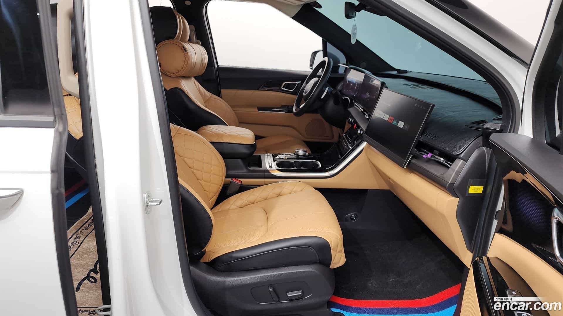 Canival Kia 2023.6-OPTION-015