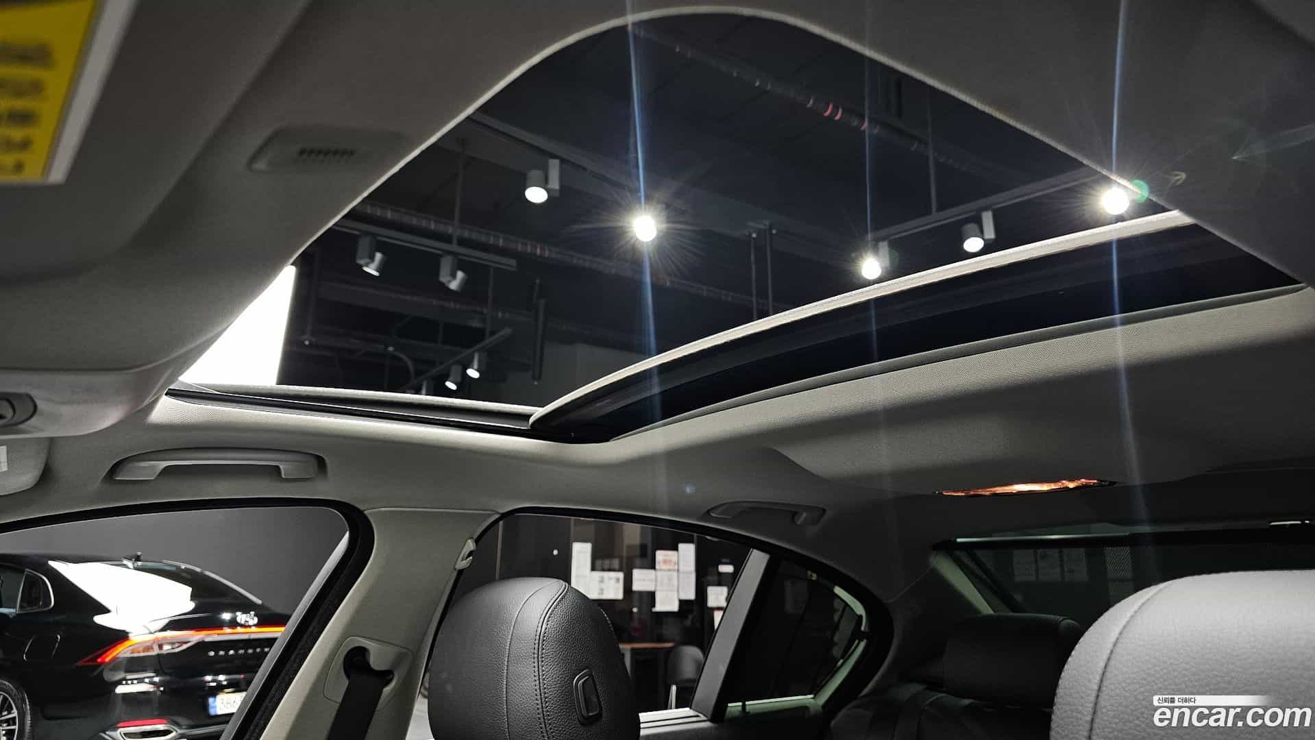 5-Series BMW 2014.6-OPTION-023