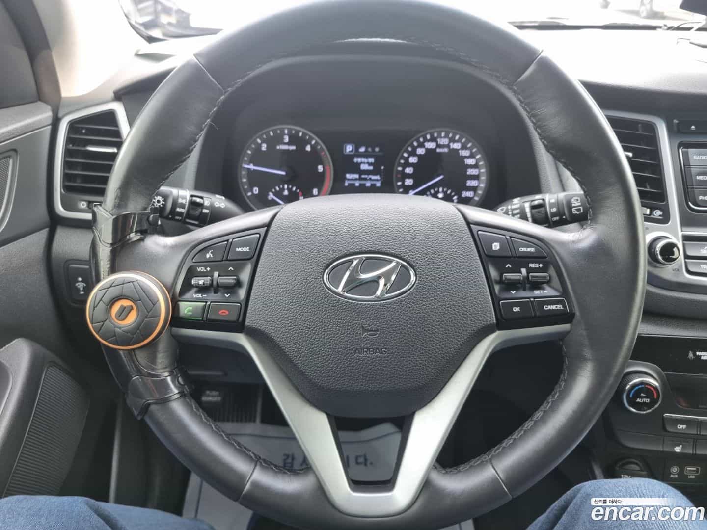 Tucson Hyundai 2016.6-OPTION-020