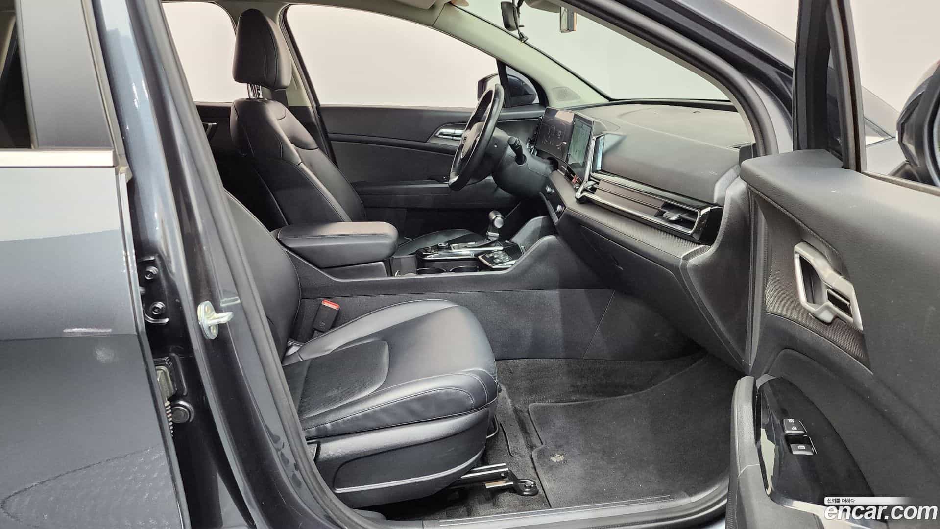Sportage Kia 2021.8-OPTION-015