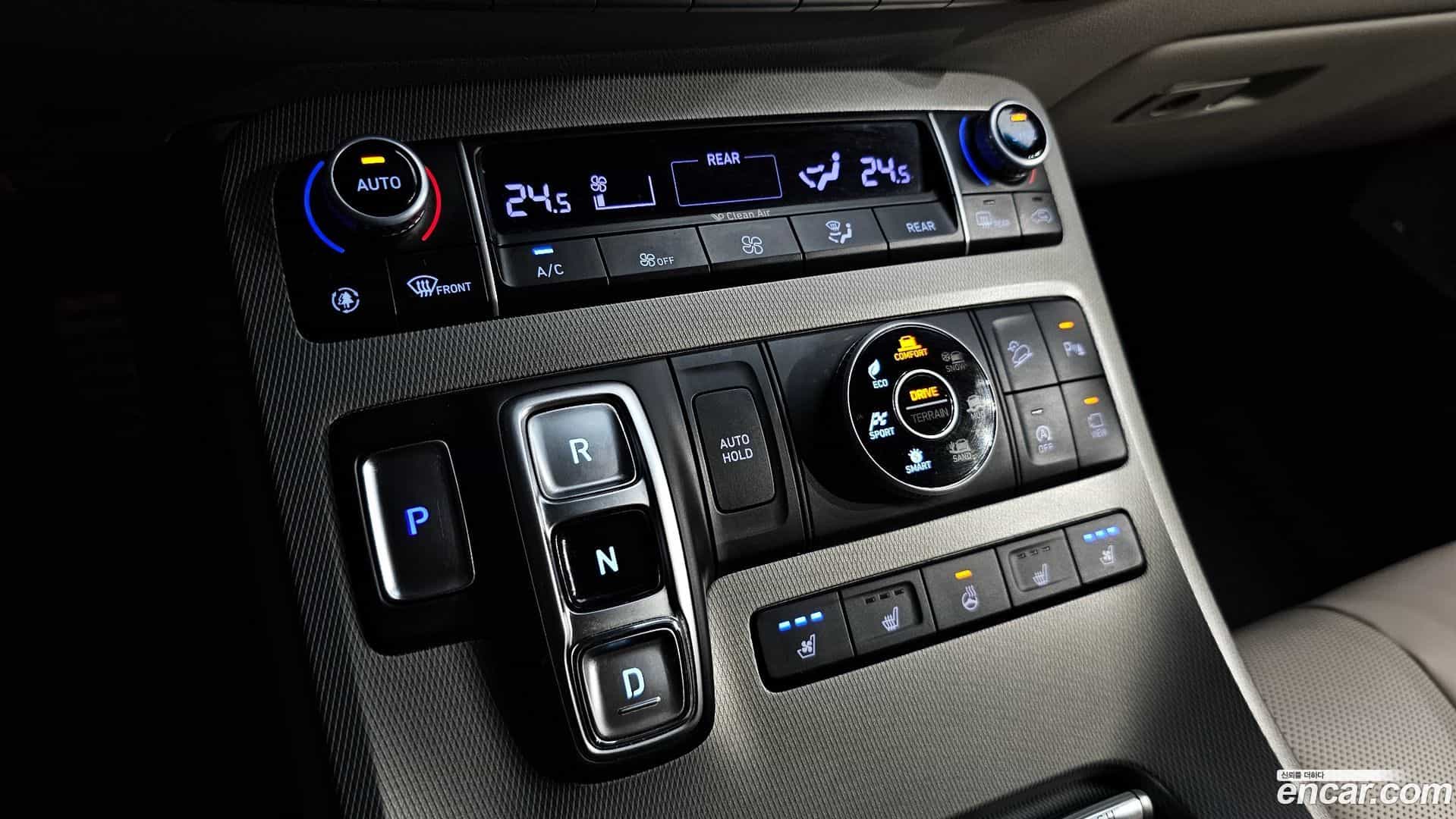 Palisade Hyundai 2019.2-INNER-009