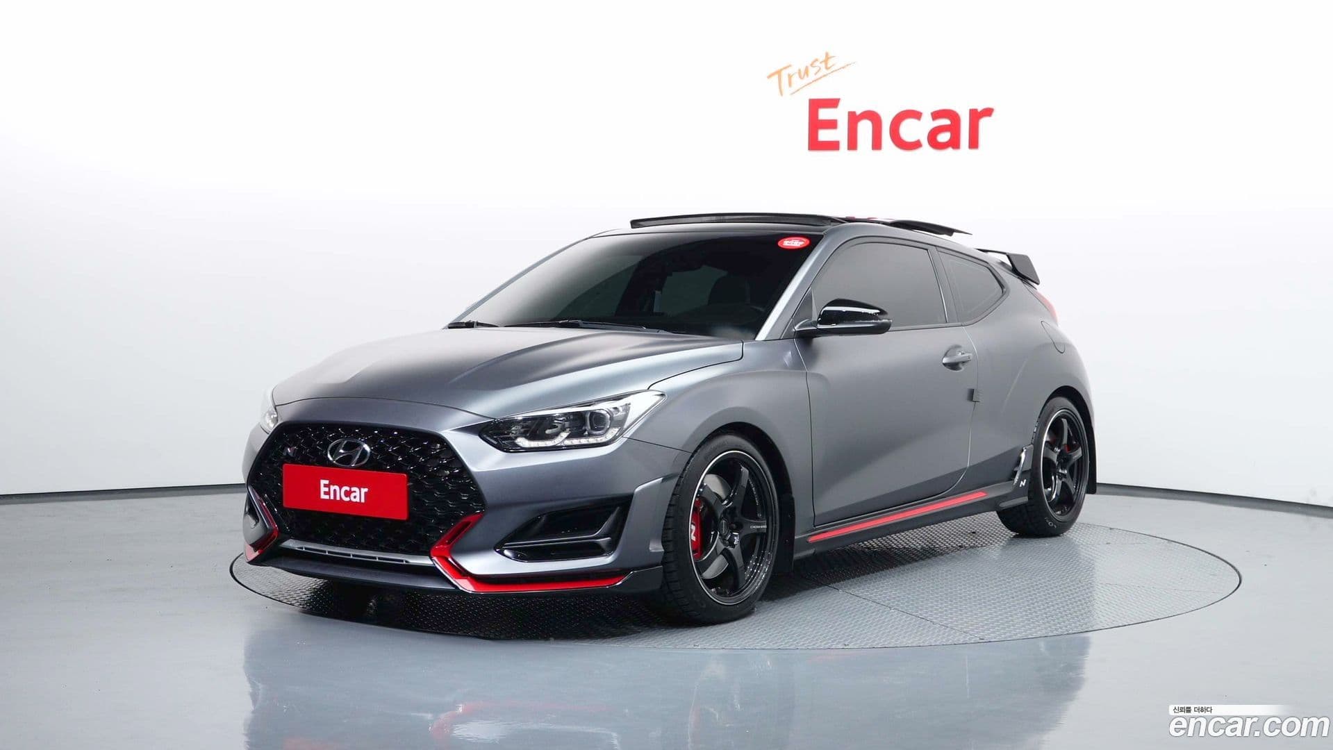 Main__Slider__Photo:Veloster Hyundai 2020.10-0