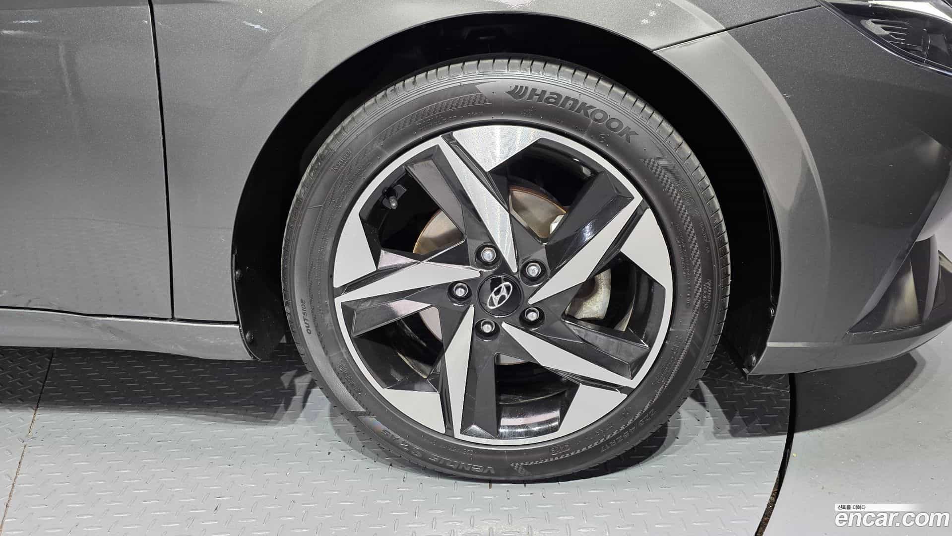 AVANTE Hyundai 2021.1-OUTER-005