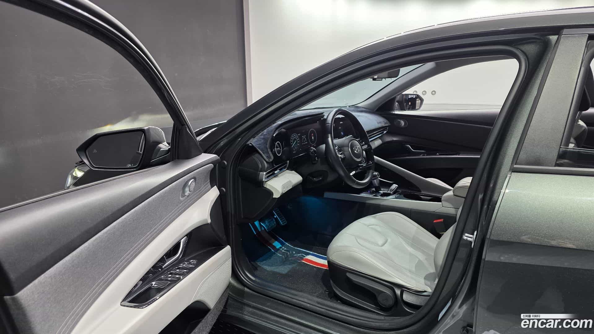 AVANTE Hyundai 2021.1-OPTION-015