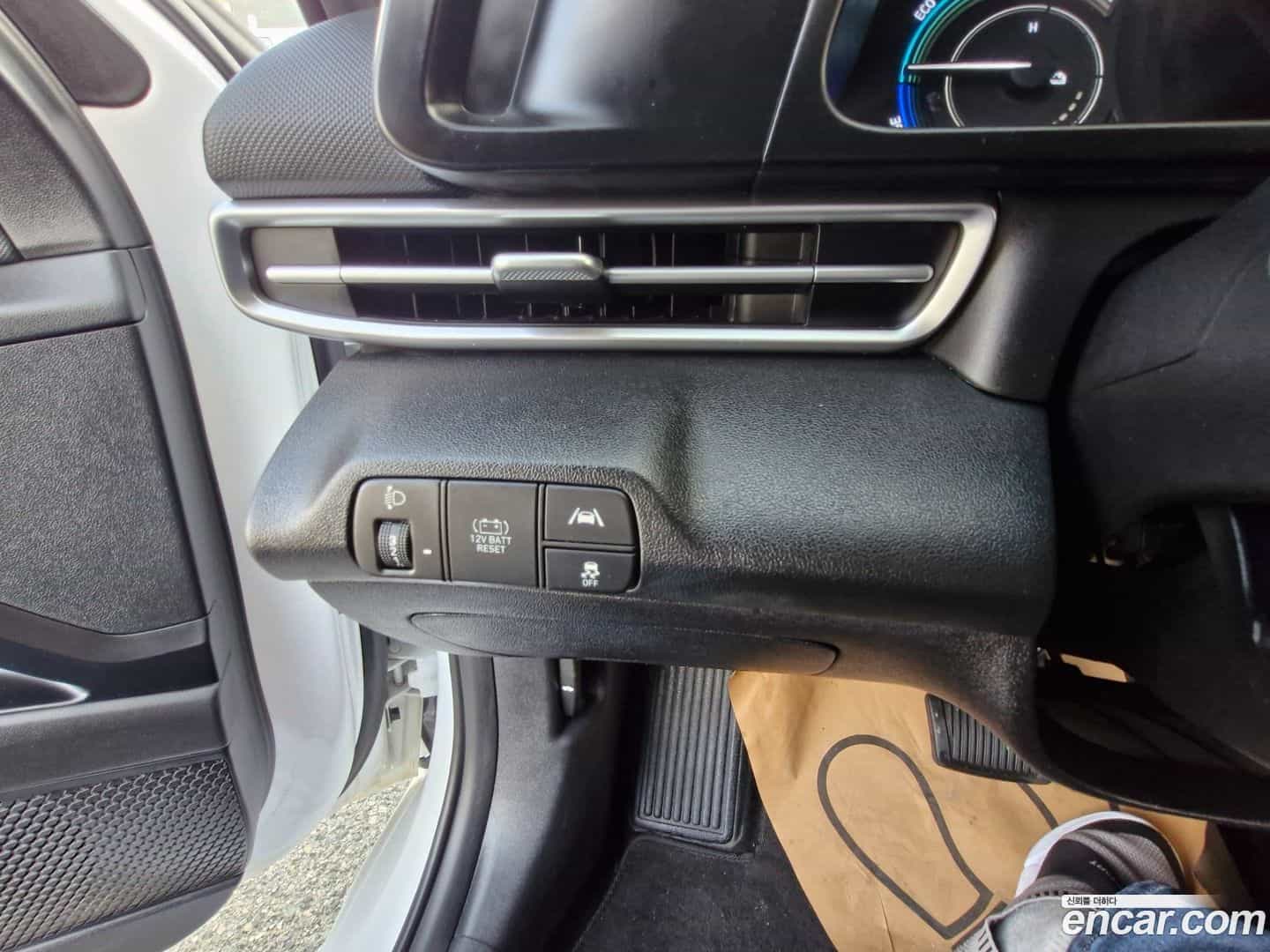 AVANTE Hyundai 2021.10-OPTION-016