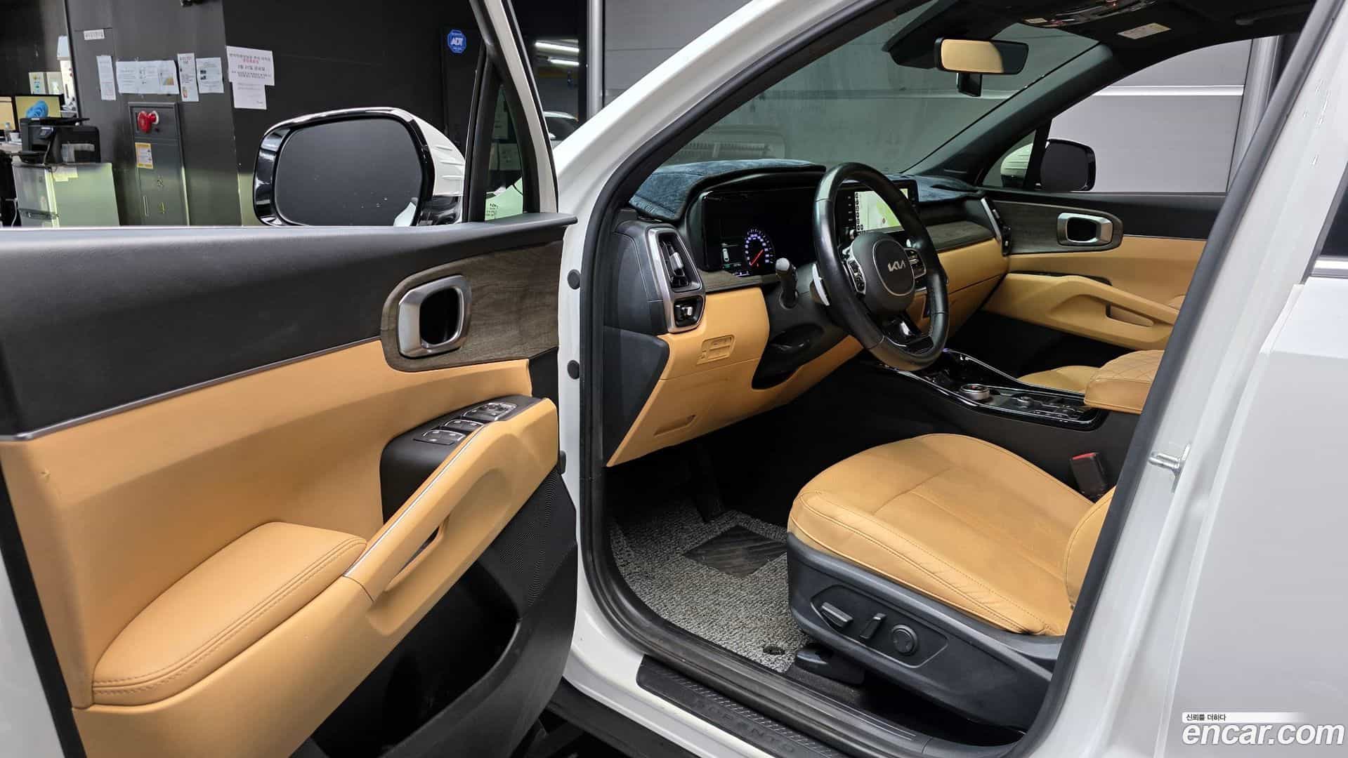 Sorento Kia 2022.4-OPTION-015
