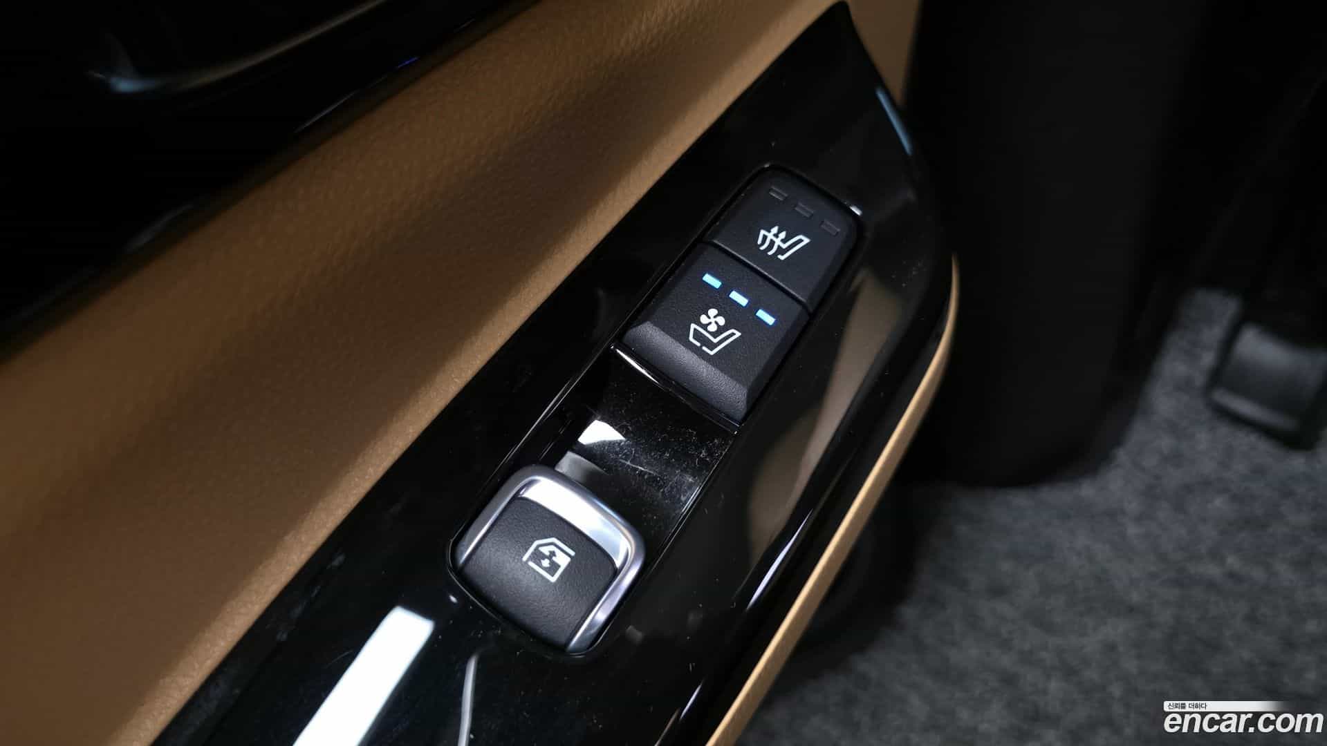 Canival Kia 2021.2-OPTION-023