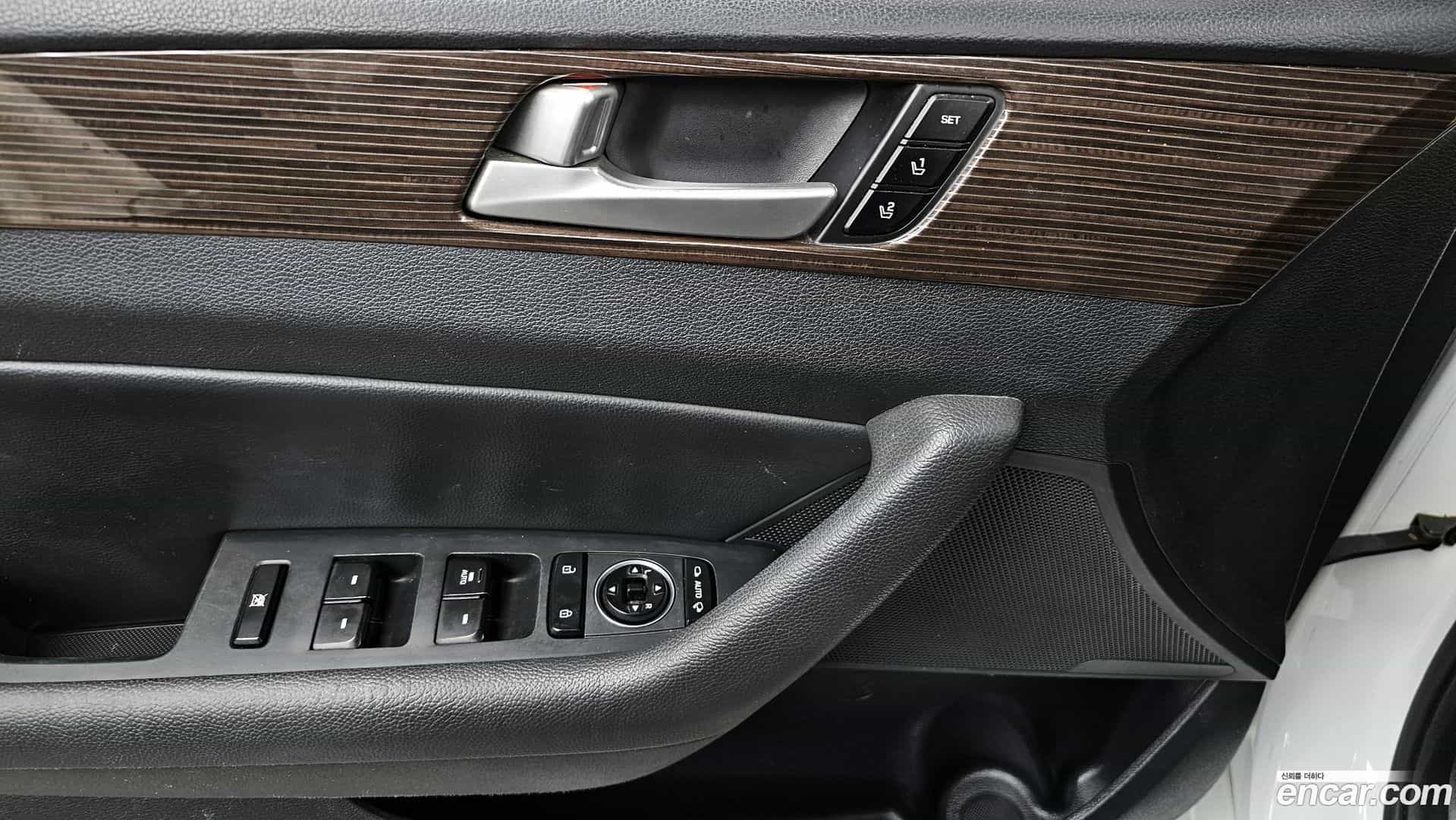 Sonata Hyundai 2017.3-OPTION-023