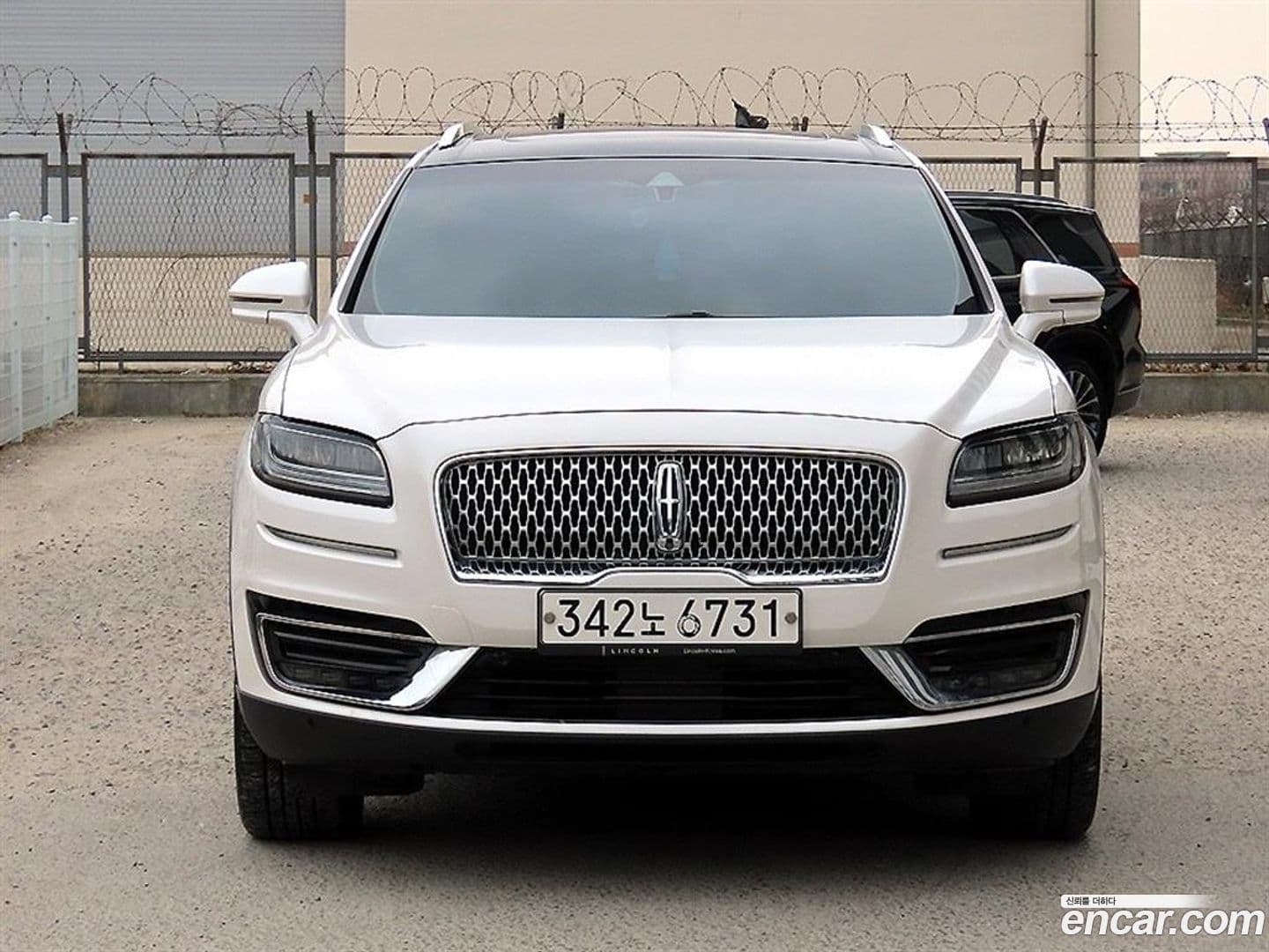 Main__Slider__Photo:Nautilus Lincoln 2019.9-0