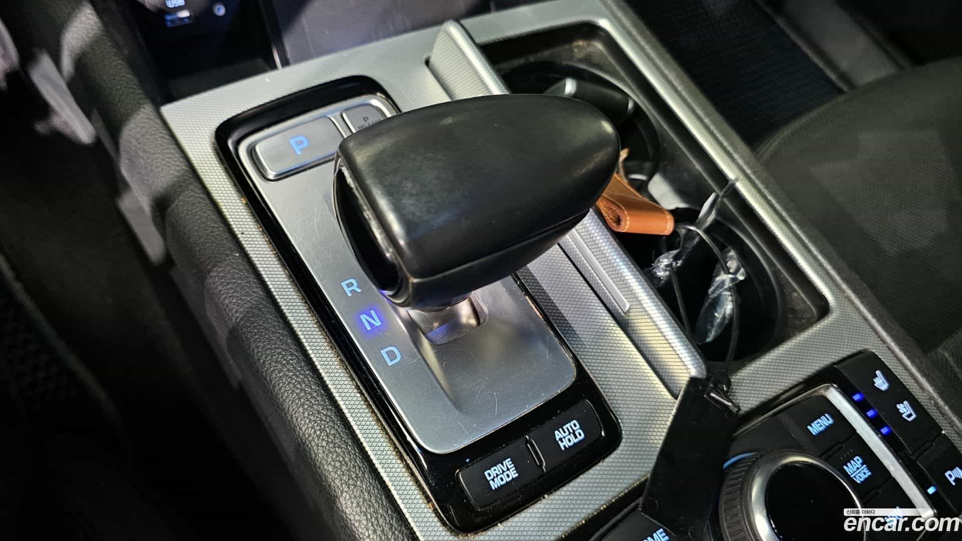G80 Genesis 2017.3-INNER-009