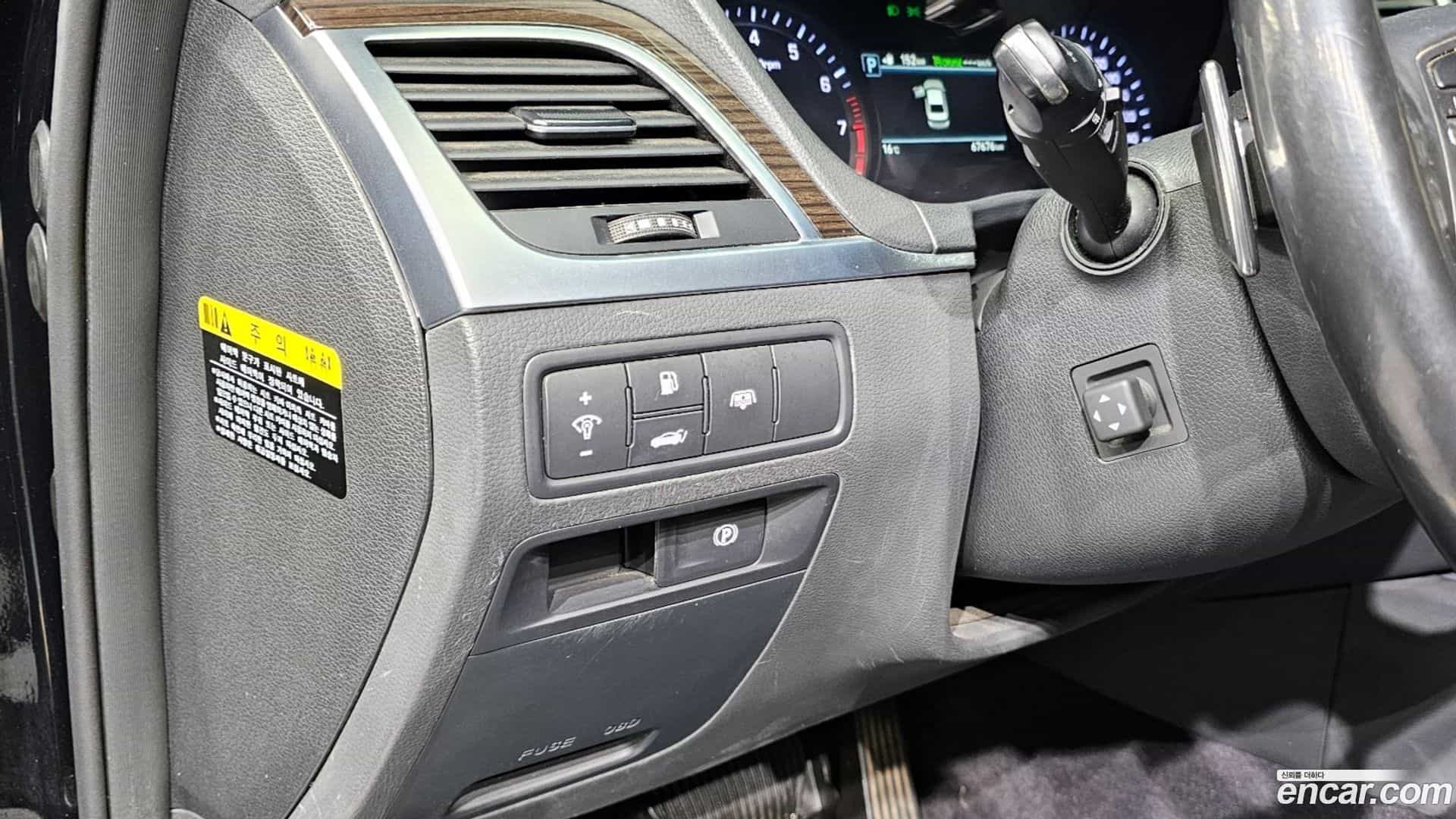 G80 Genesis 2017.3-OPTION-019