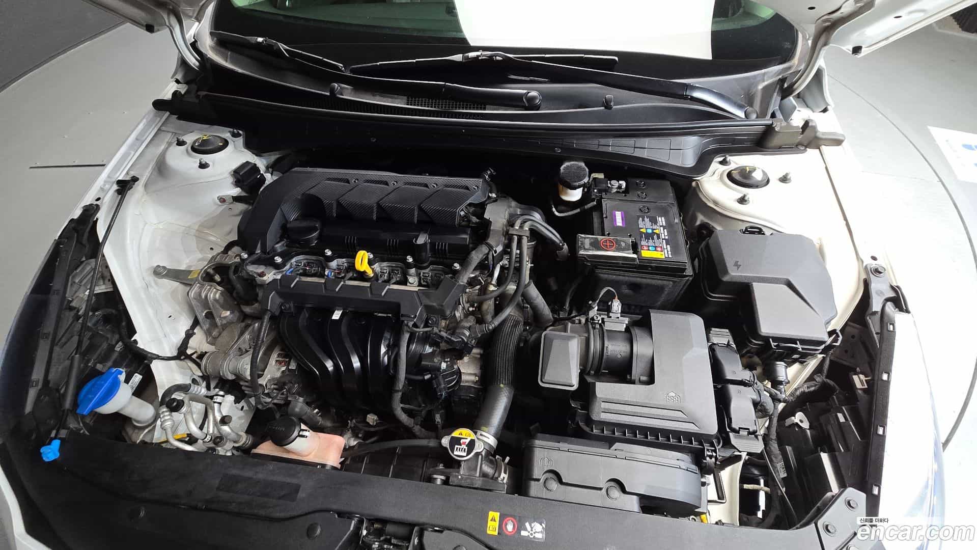 AVANTE Hyundai 2020.7-OUTER-006