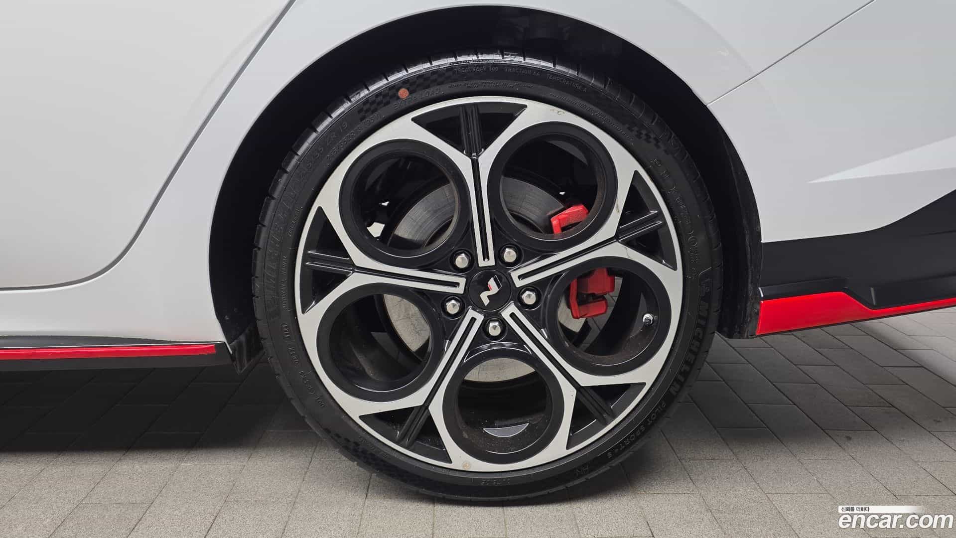 AVANTE Hyundai 2025.1-OUTER-005