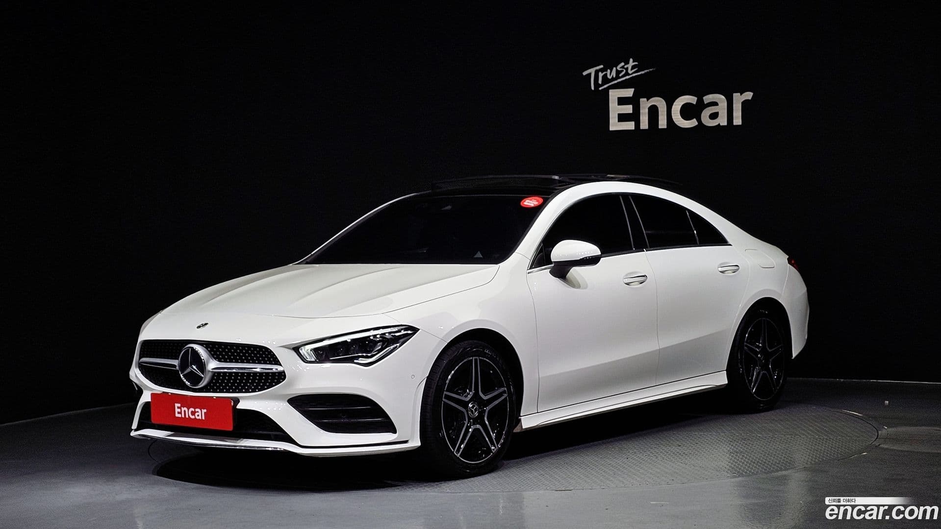 Main__Slider__Photo:CLA-Class Mercedes-Benz 2020.1-0