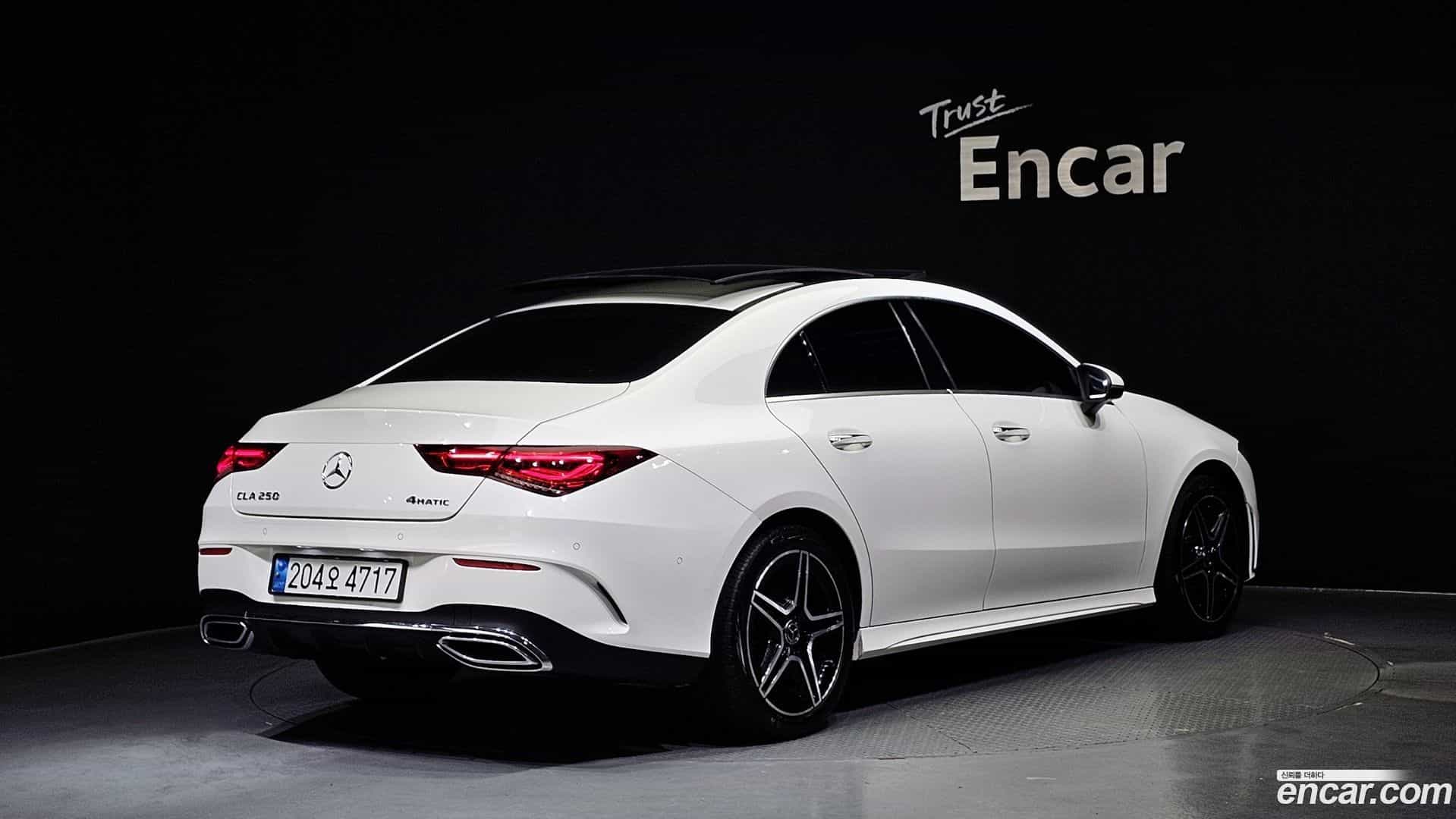 CLA-Class Mercedes-Benz 2020.1-OUTER-002