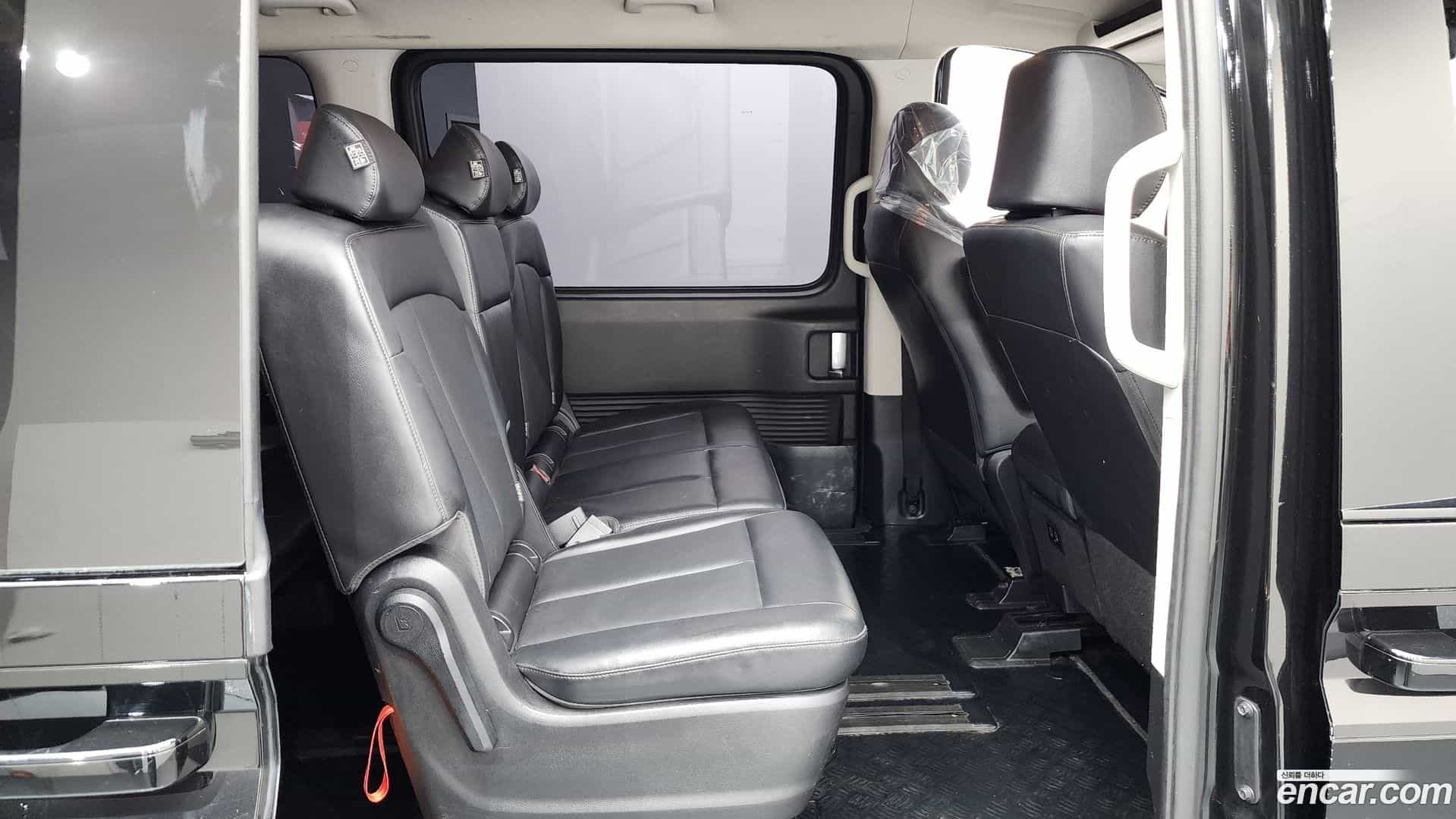 Staria Hyundai 2021.9-OPTION-016