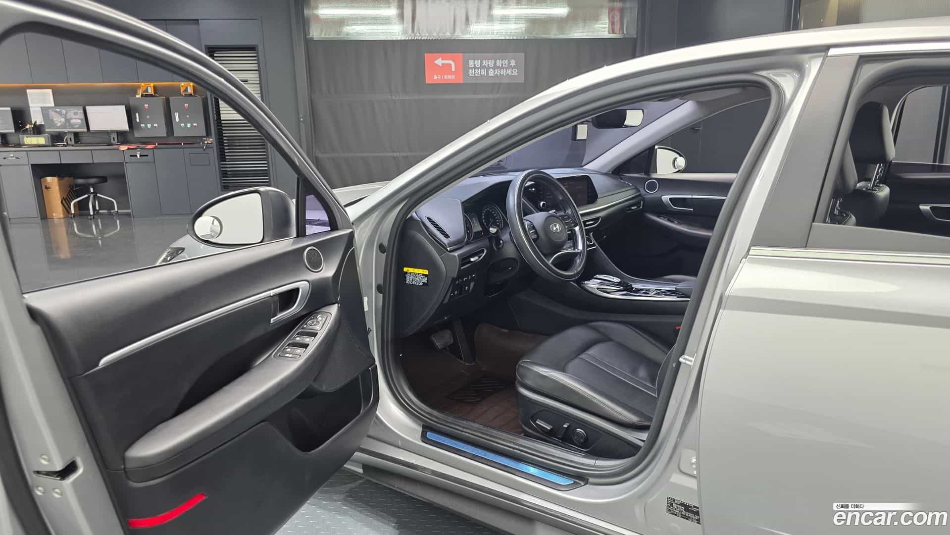 Sonata Hyundai 2019.3-OPTION-015