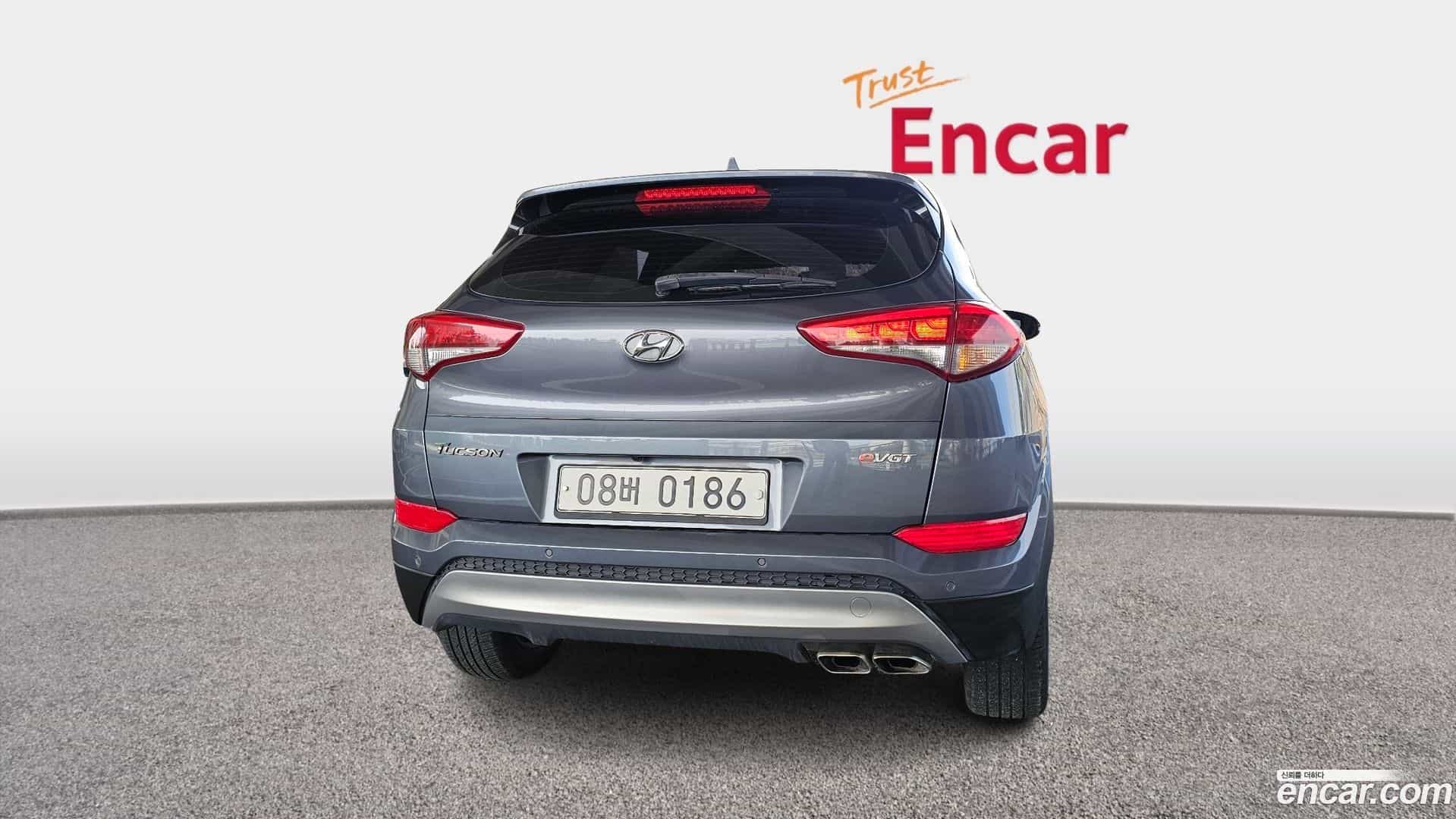 Tucson Hyundai 2016.8-OUTER-004