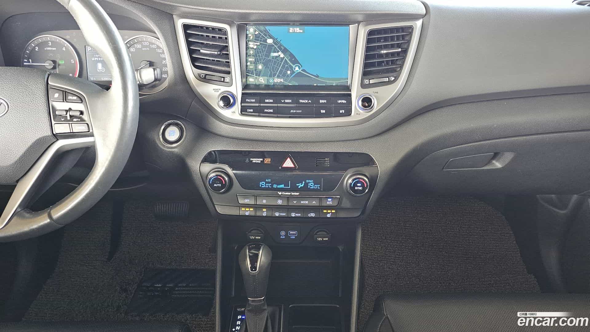 Tucson Hyundai 2016.8-OPTION-019