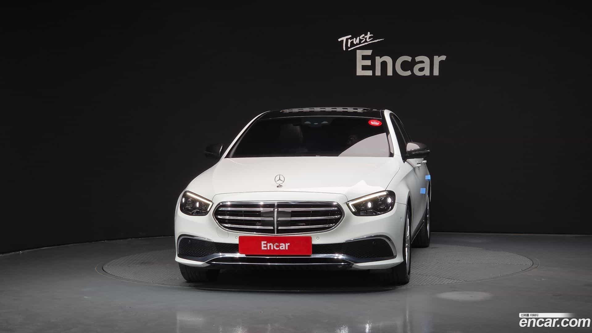 E-Class Mercedes-Benz 2021.0-OUTER-003