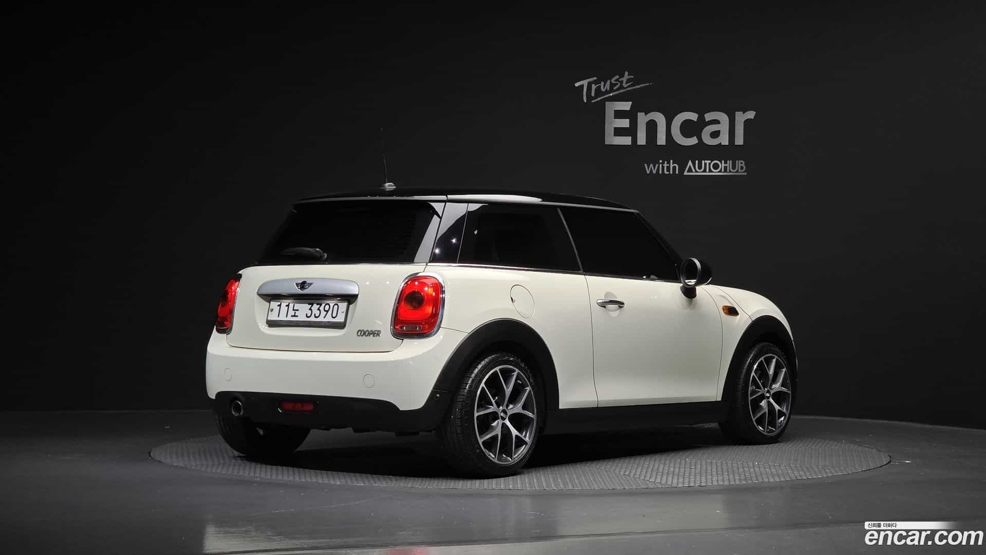 Cooper Mini 2015.5-OUTER-002