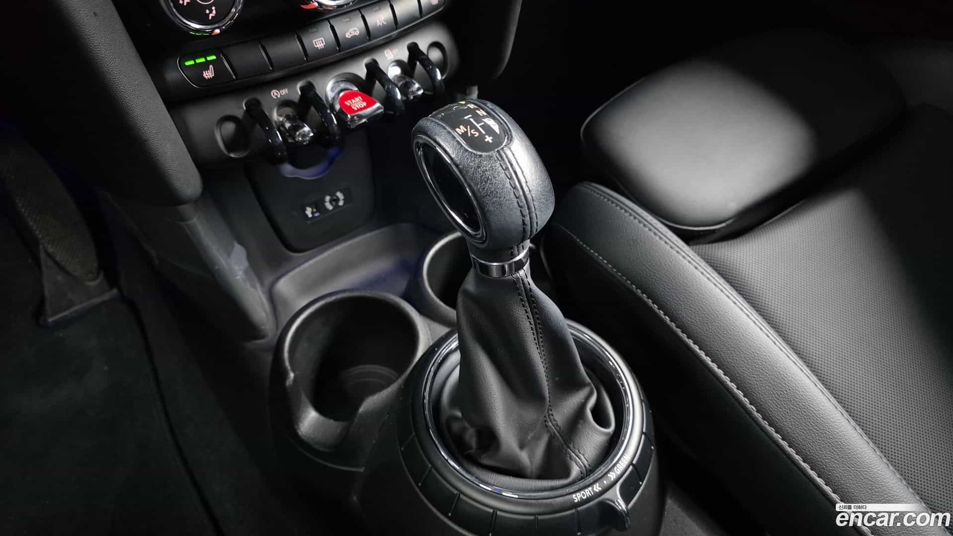 Cooper Mini 2015.5-INNER-009