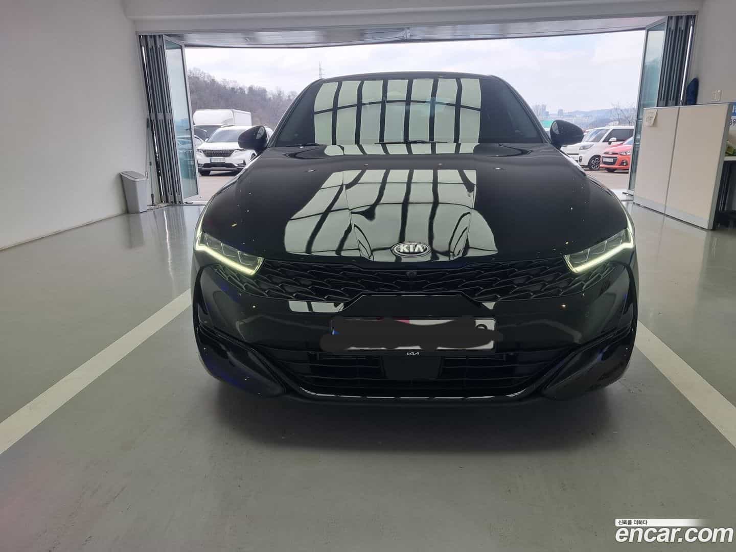 K5 Kia 2021.0-OUTER-001