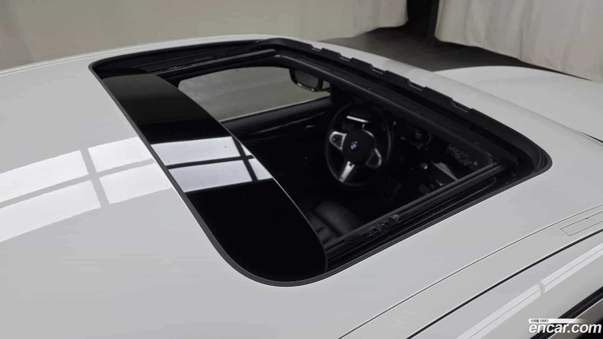 5-Series BMW 2022.2-OPTION-023