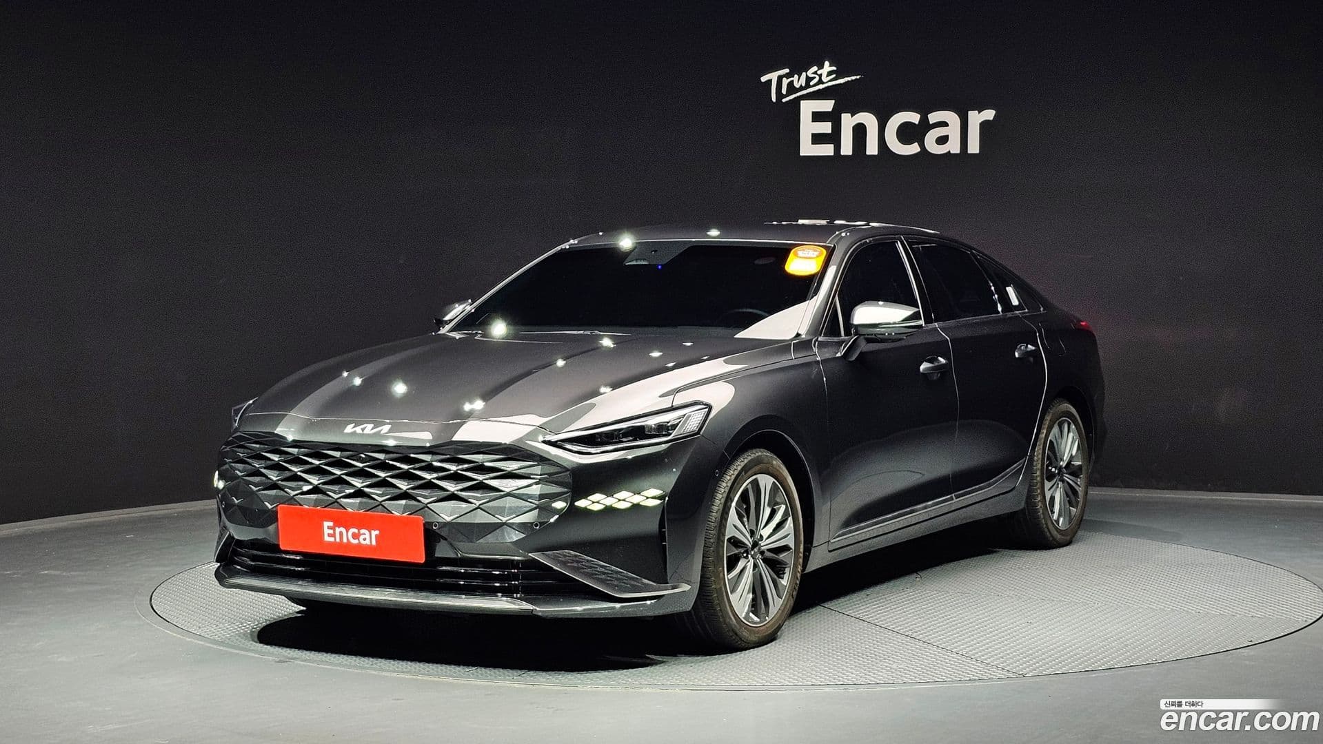 Main__Slider__Photo:K8 Kia 2021.11-0