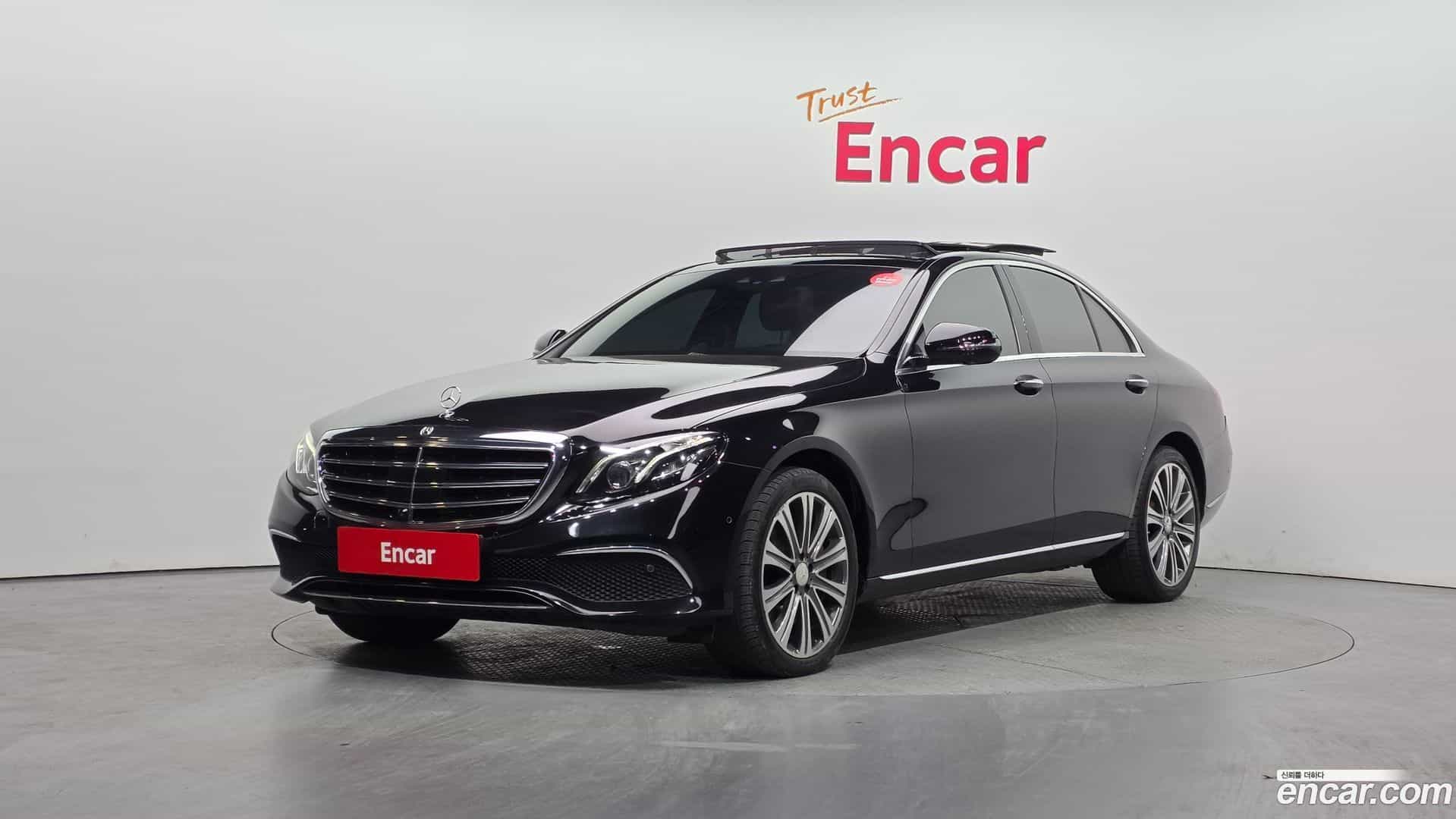 E-Class Mercedes-Benz 2019.5-OUTER-001