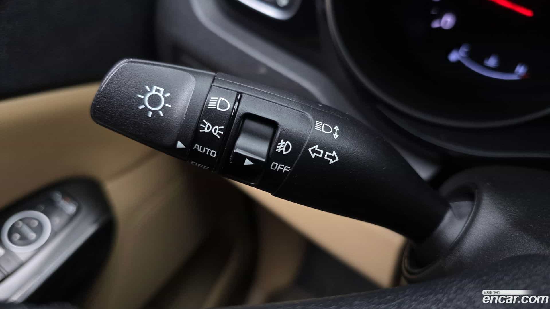 Canival Kia 2014.9-OPTION-022