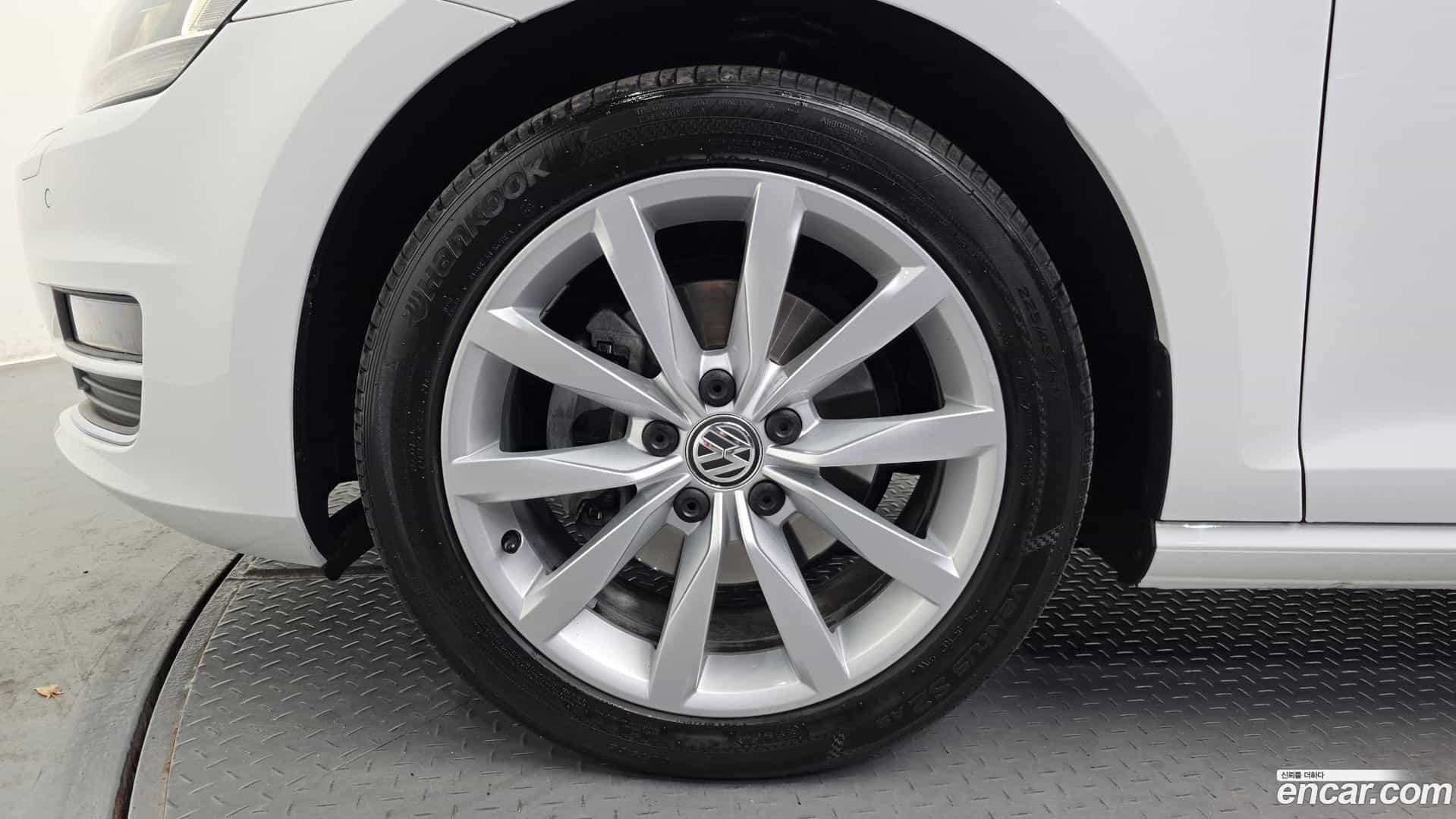 Golf Volkswagen 2015.8-OUTER-005