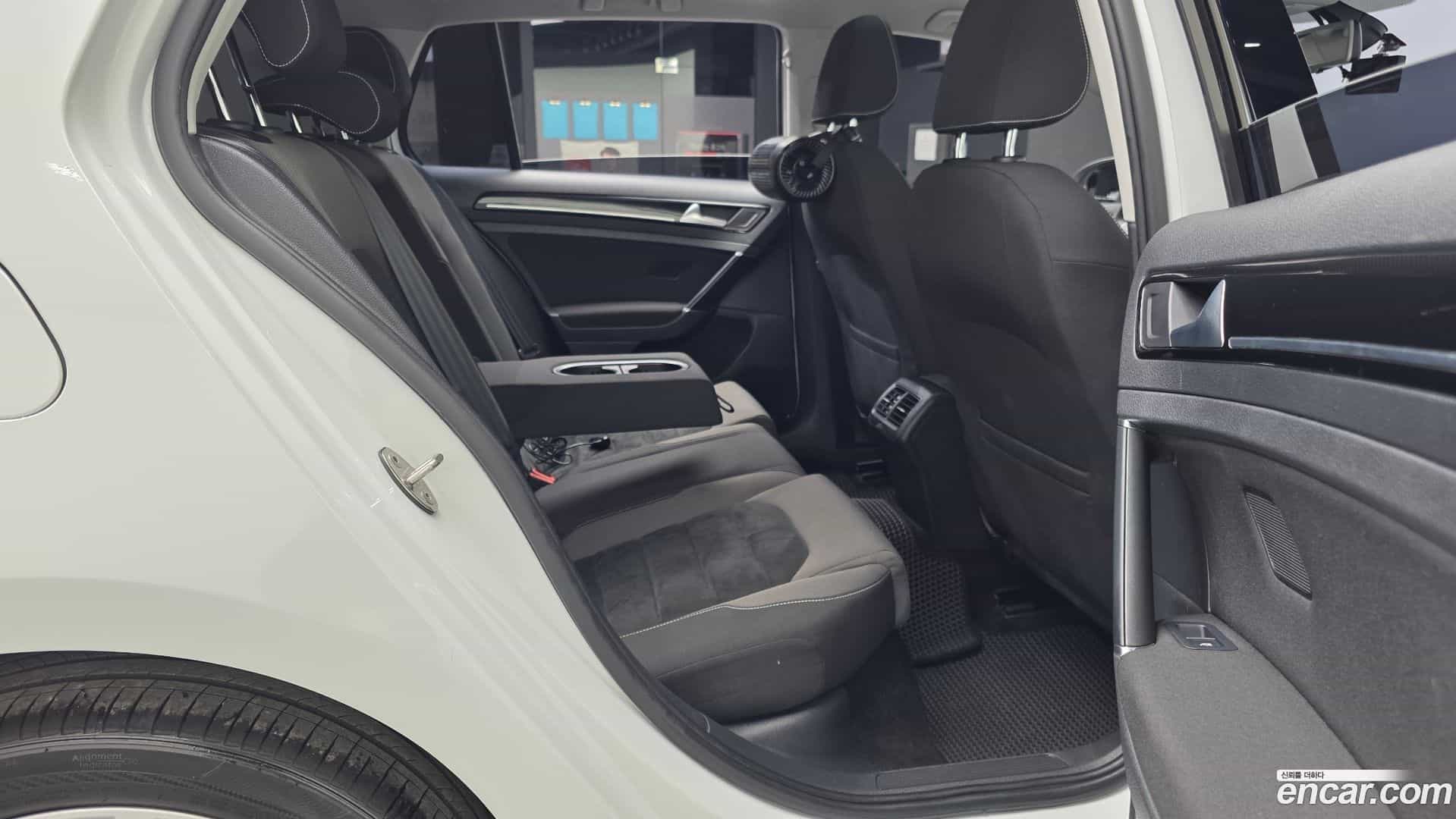 Golf Volkswagen 2015.8-OPTION-016