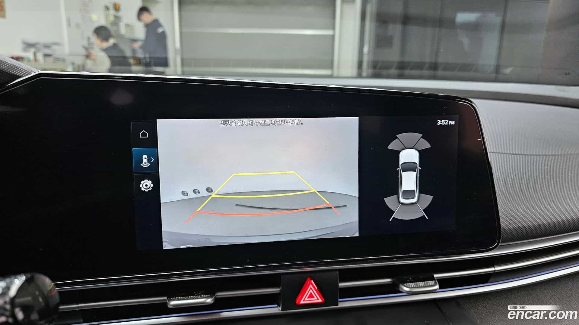 AVANTE Hyundai 2021.3-OPTION-018