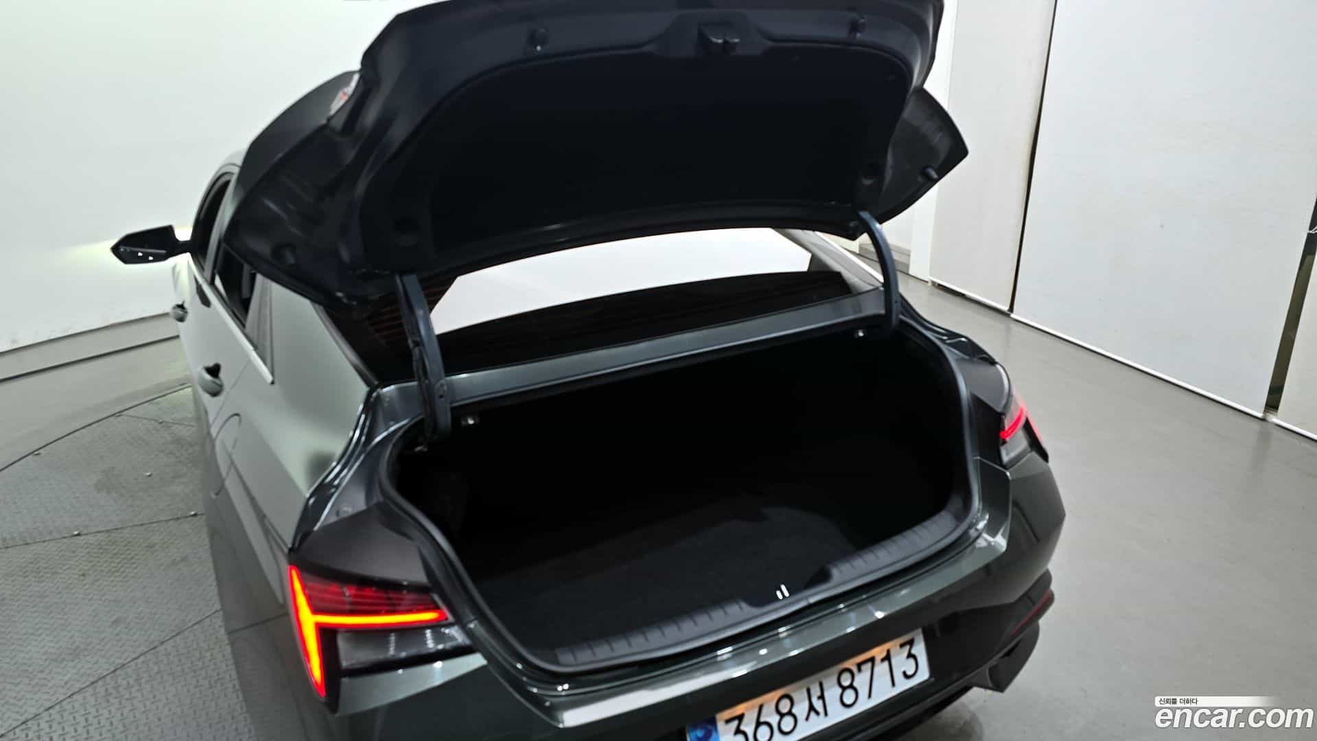 AVANTE Hyundai 2021.3-OPTION-024