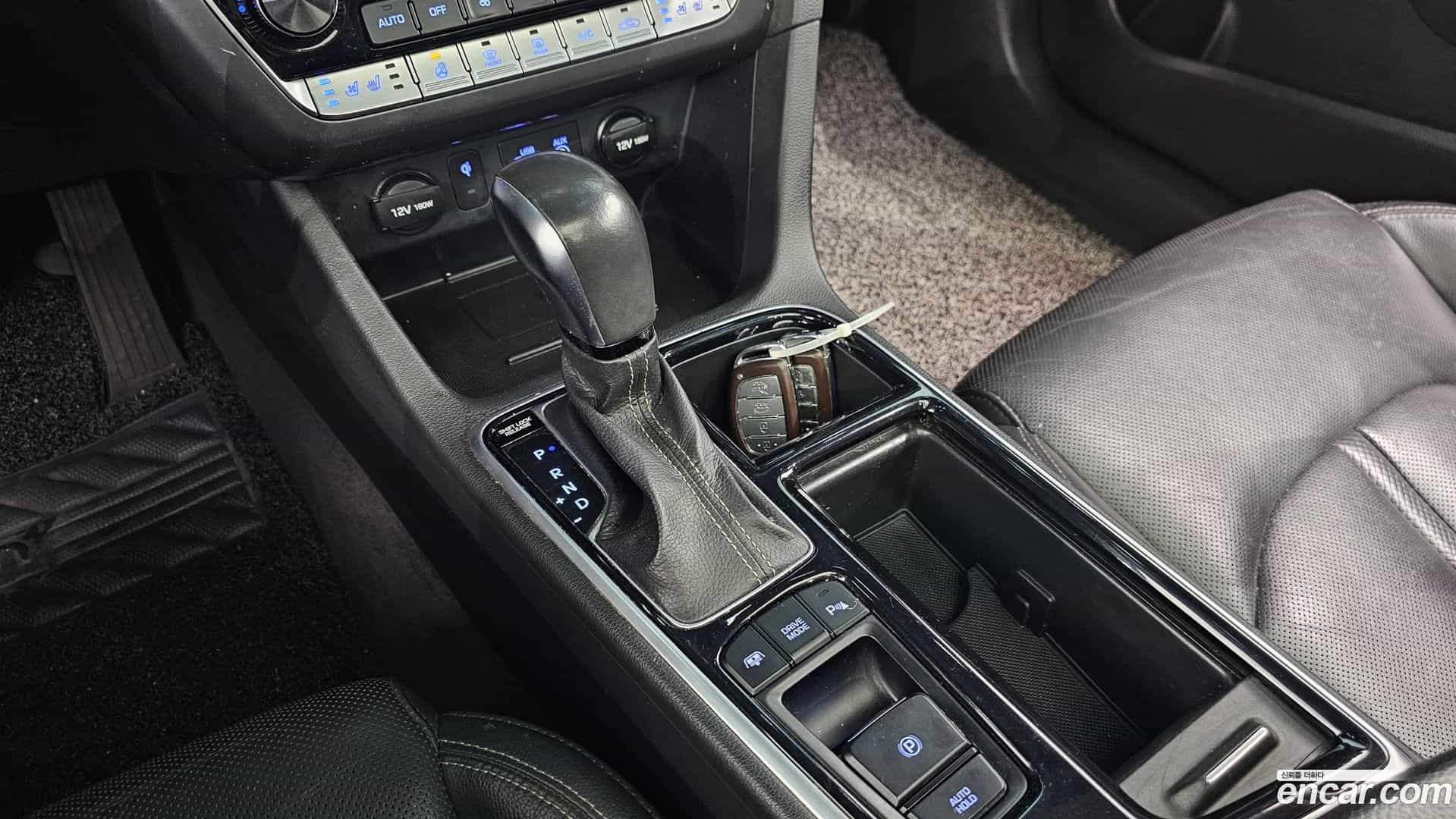 Sonata Hyundai 2017.10-INNER-009