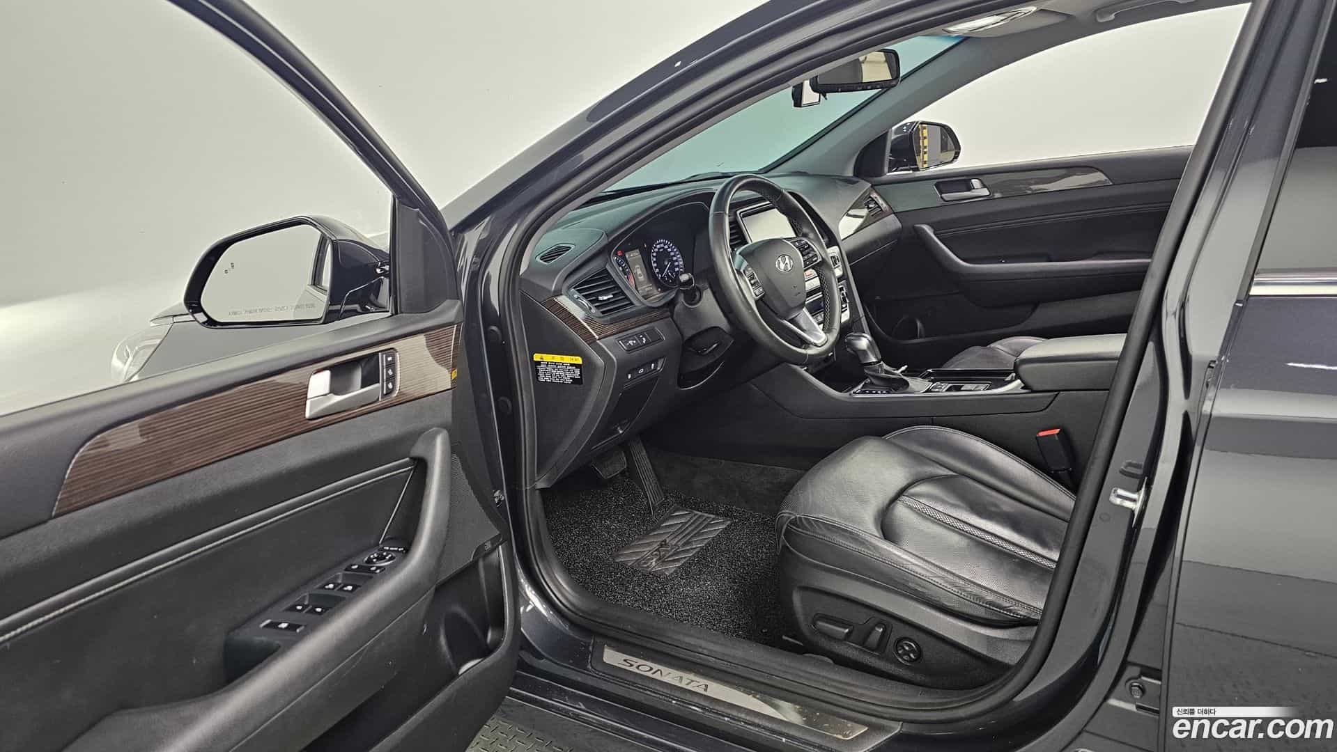 Sonata Hyundai 2017.10-INNER-010