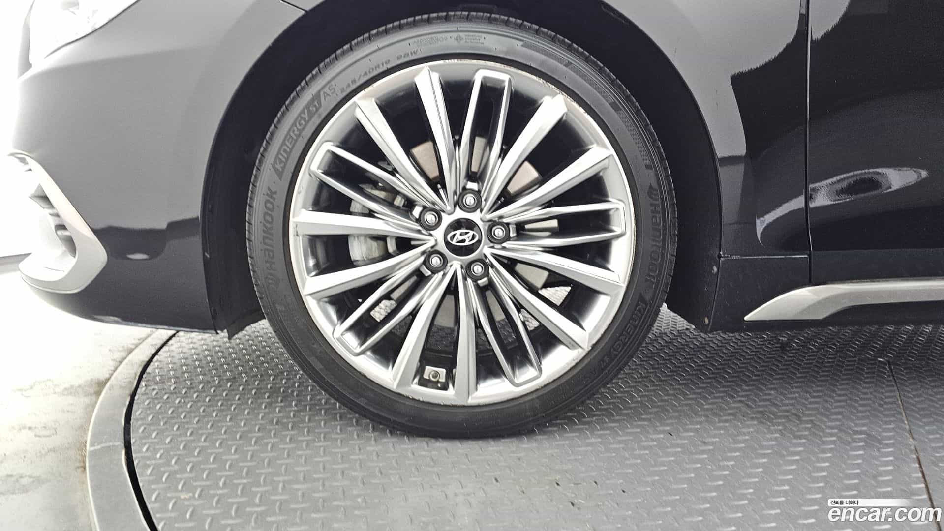 Grandeur Hyundai 2019.4-OUTER-005