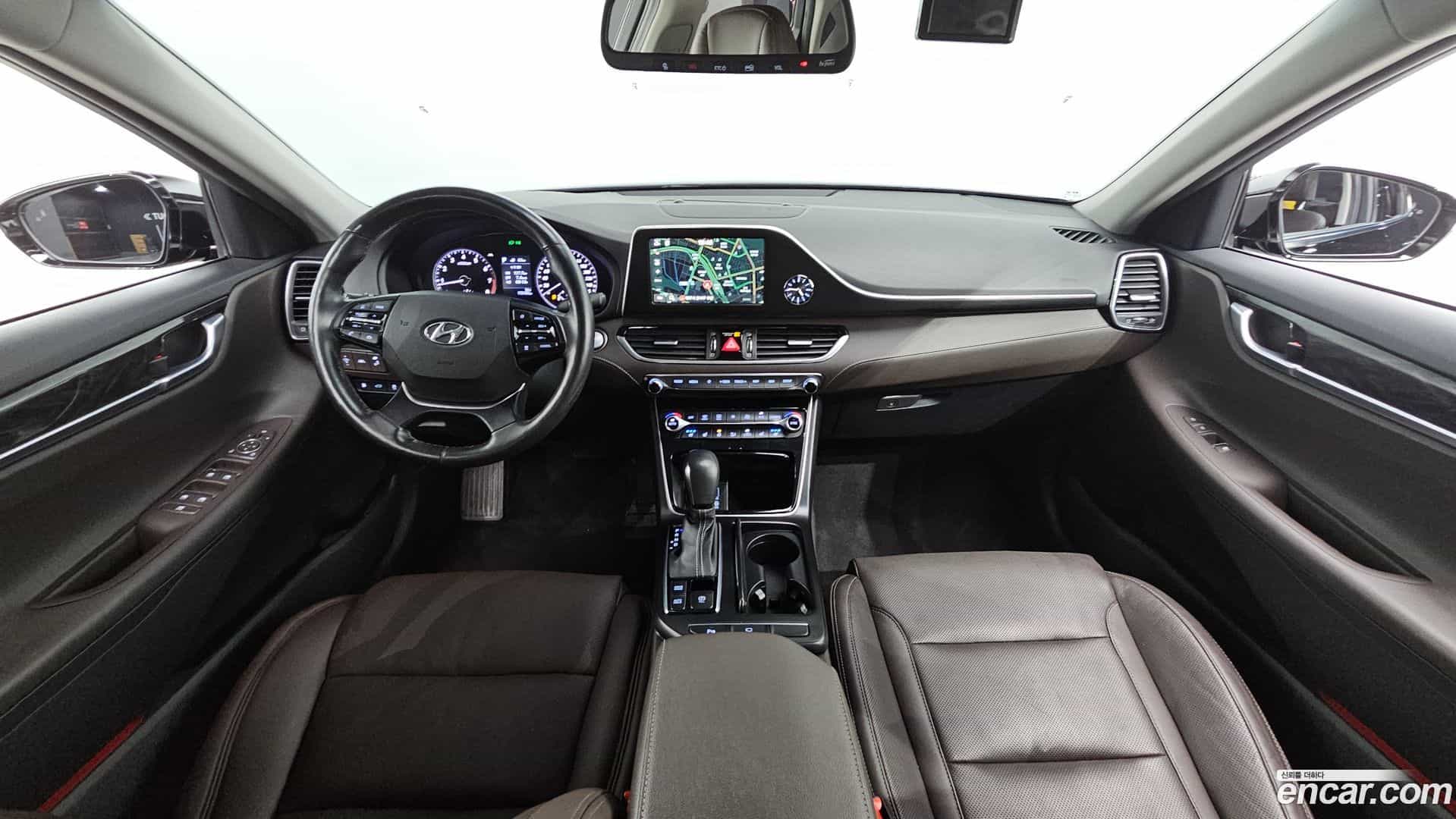 Grandeur Hyundai 2019.4-INNER-007