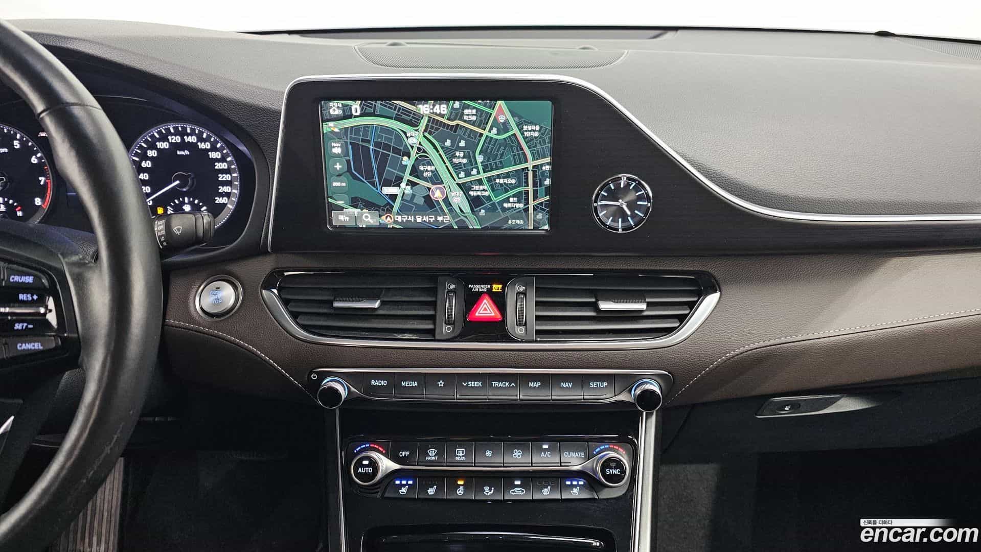 Grandeur Hyundai 2019.4-OPTION-018