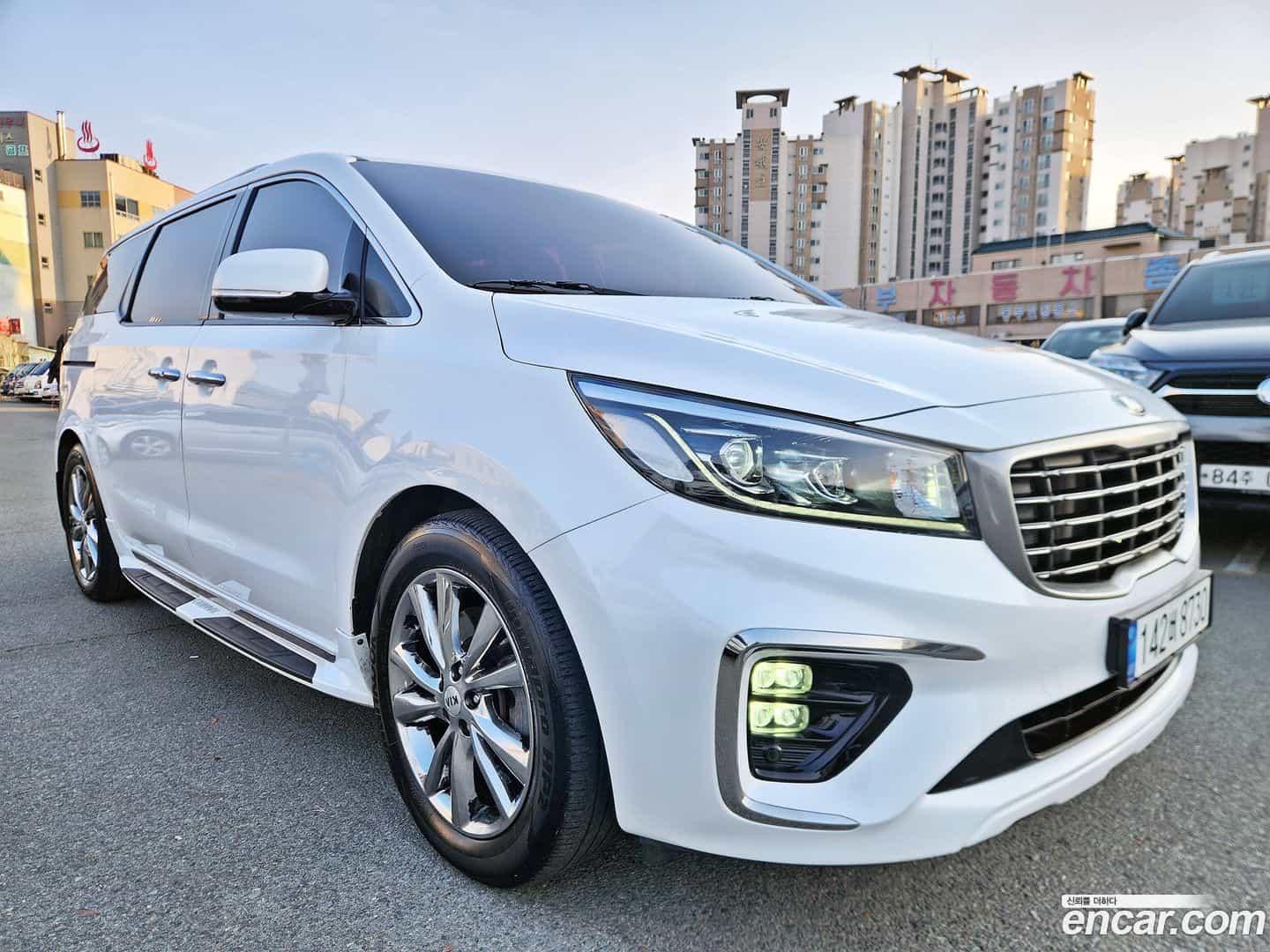 Canival Kia 2018.2-OUTER-004