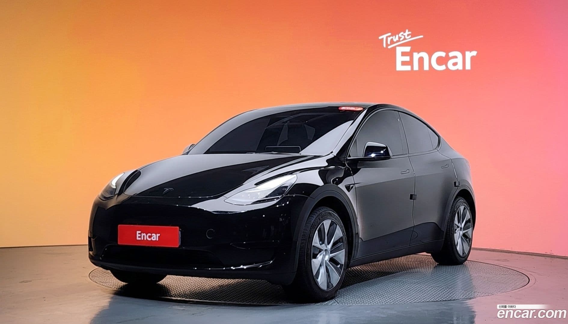 Main__Slider__Photo:Model Y Tesla 2023.9-0