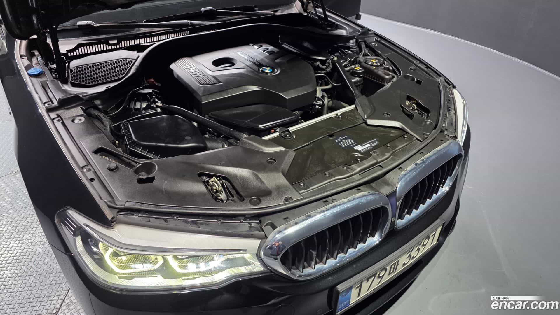 5-Series BMW 2017.5-OUTER-006