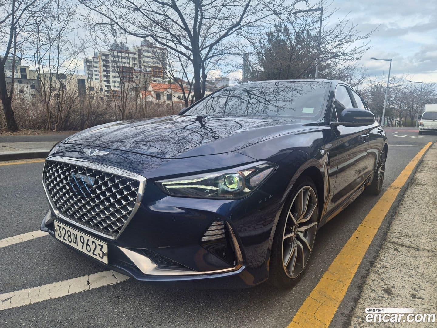 Main__Slider__Photo:G70 Genesis 2019.6-0